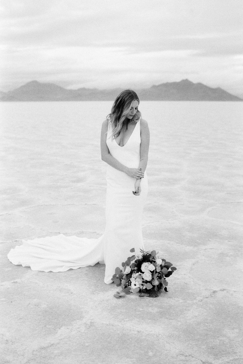 salt-flats-wedding-utah-film-photography-12.jpg