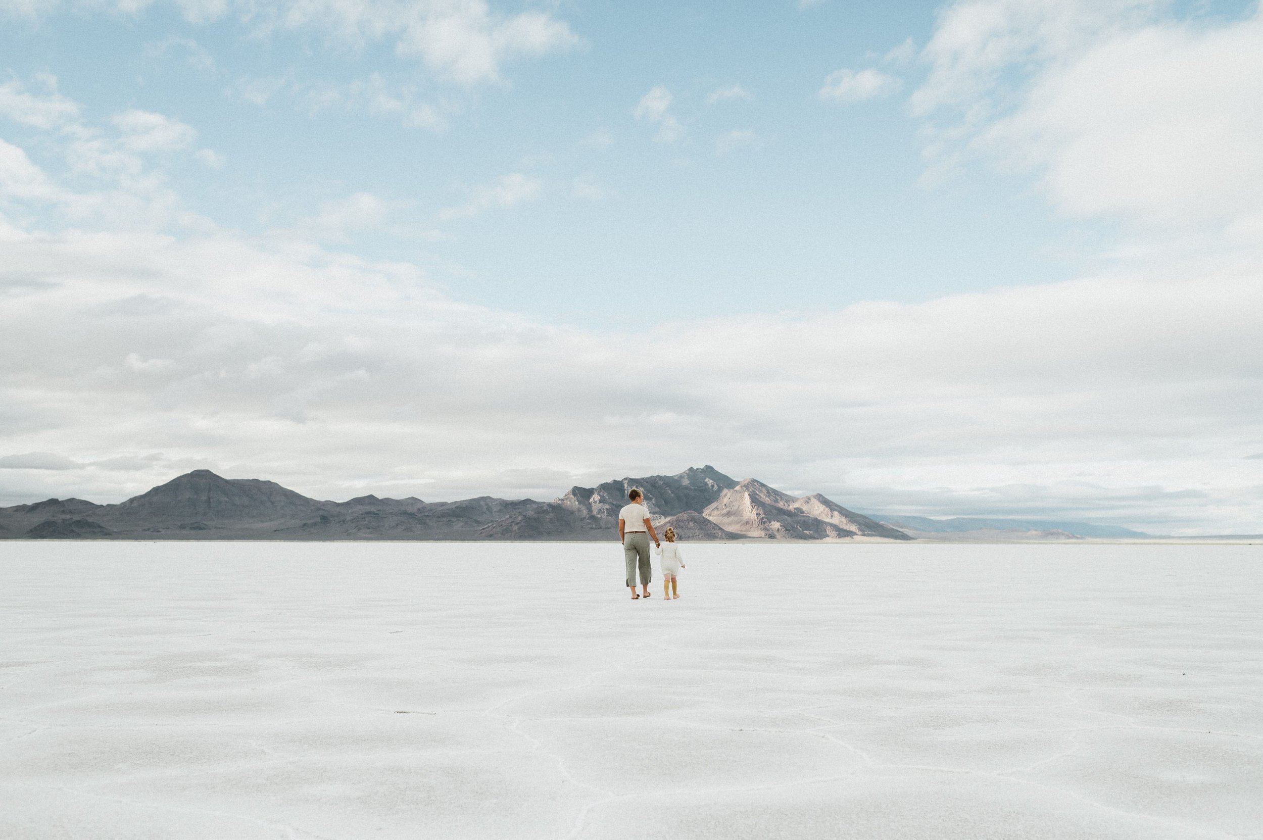 utah-salt-flats-family-photography-10.jpg