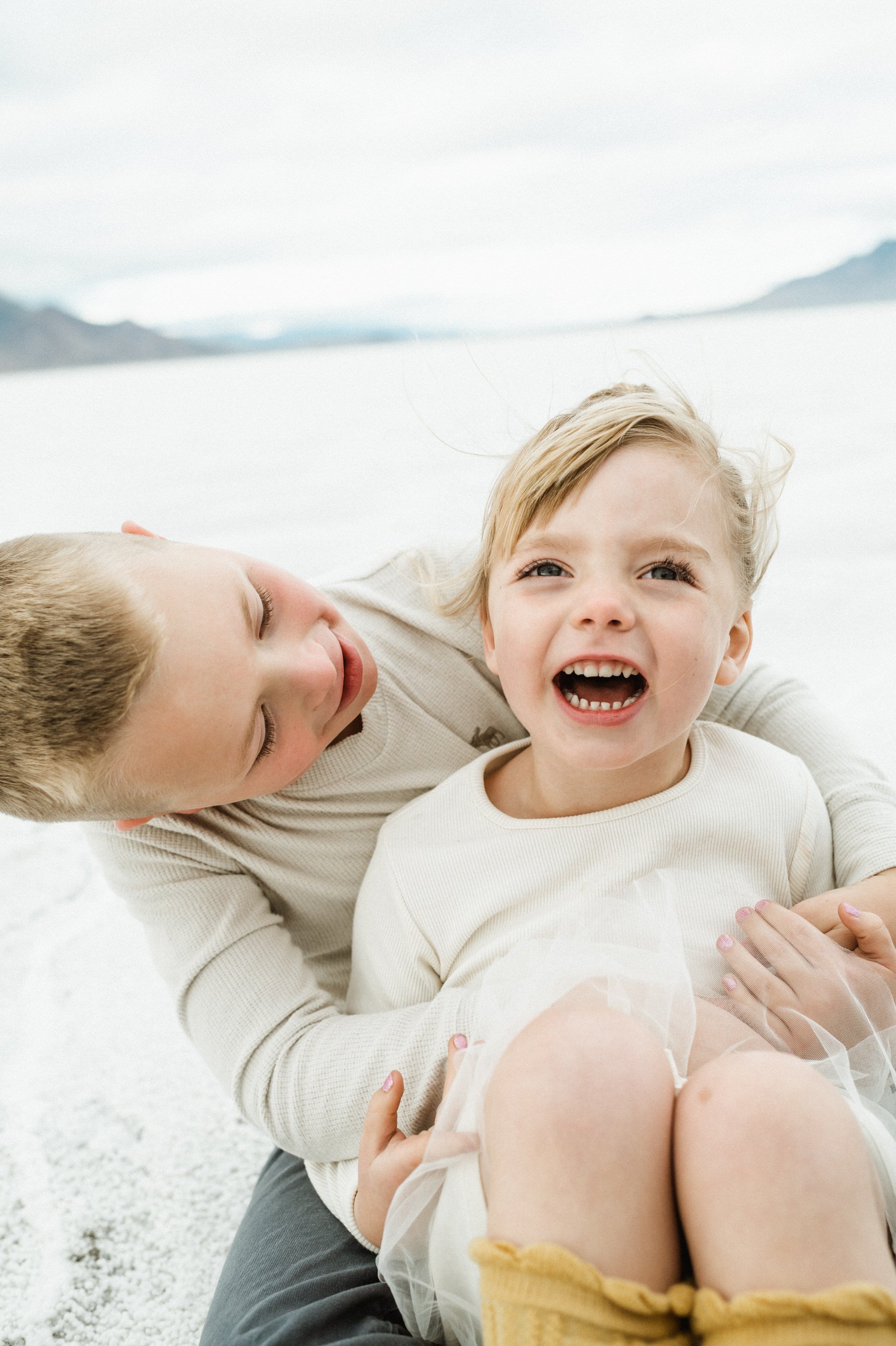 utah-salt-flats-family-photography-72.jpg