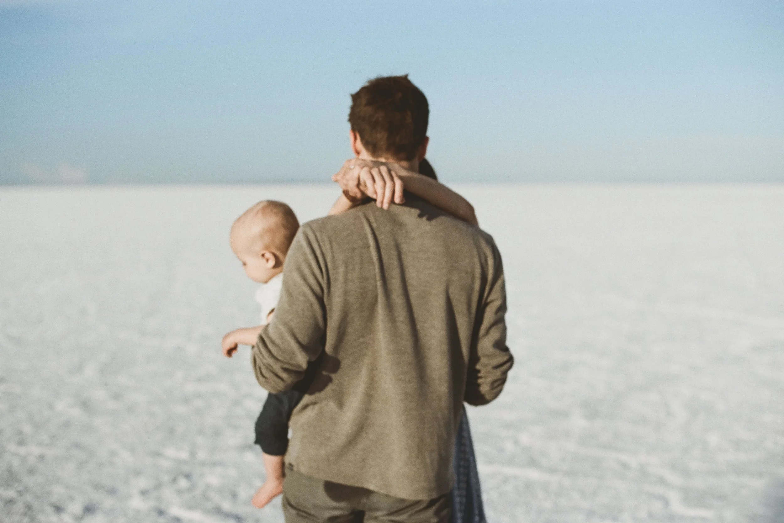 utah-salt-flats-family-film-photography-6.jpg