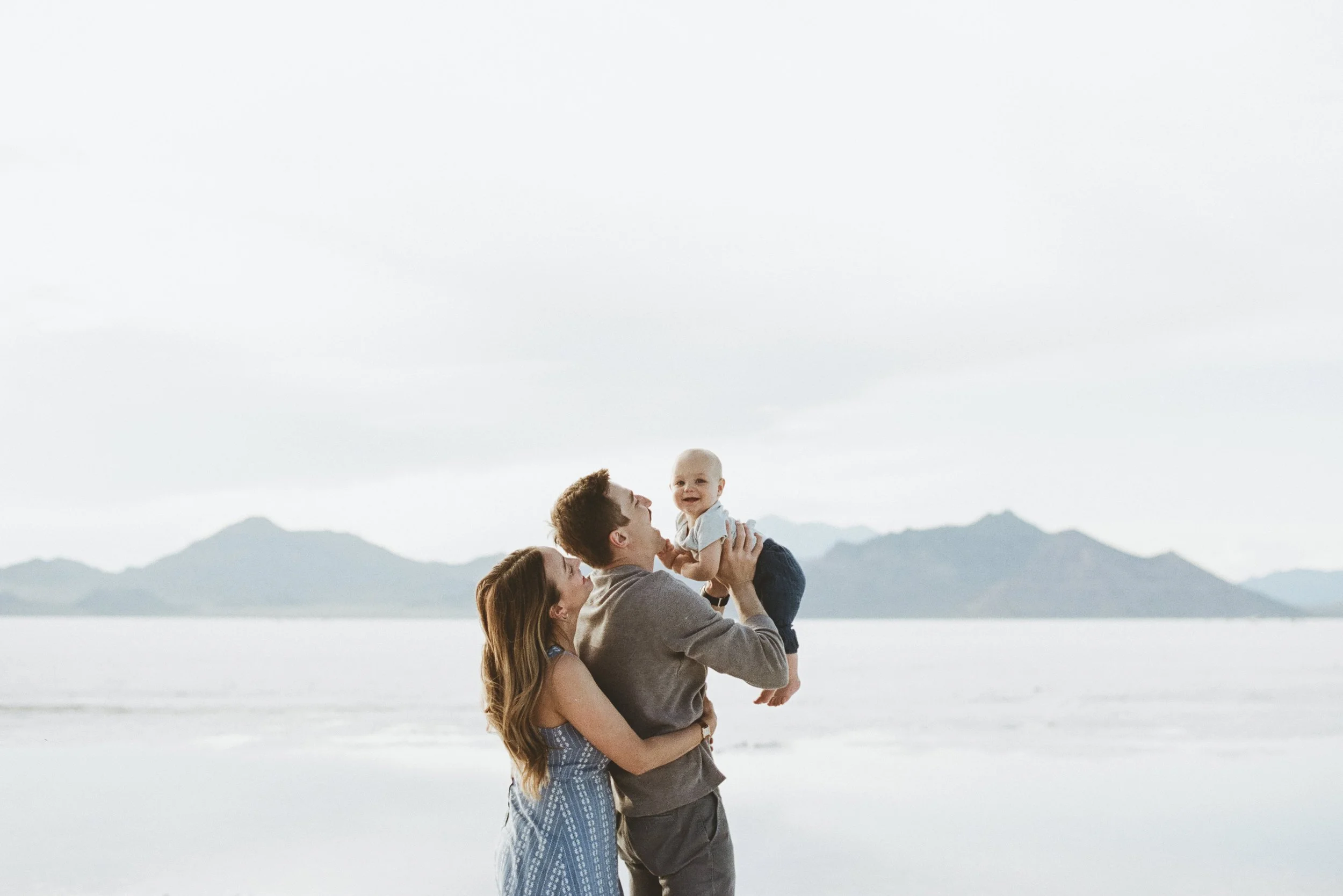 utah-salt-flats-family-film-photography-9.jpg