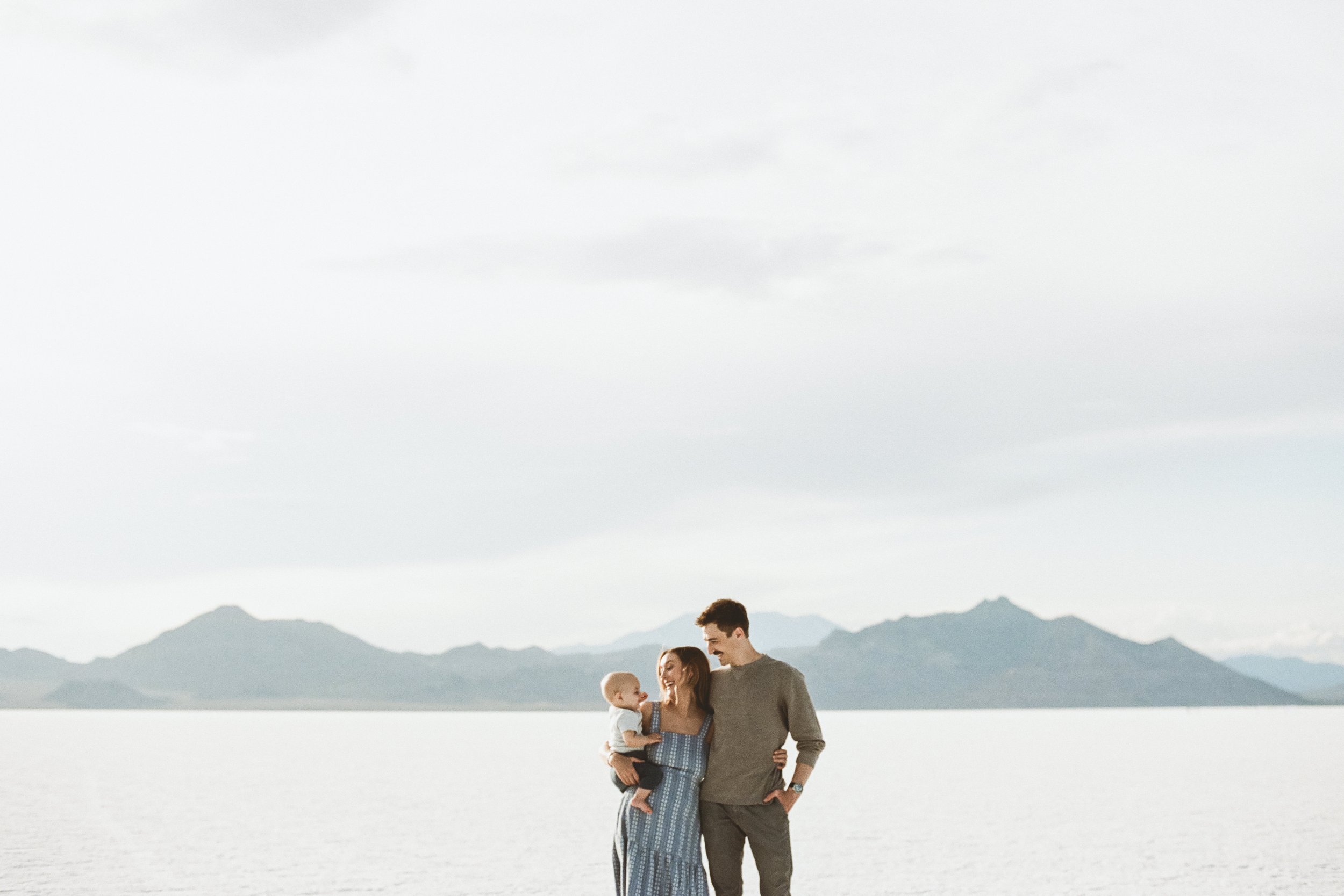 utah-salt-flats-family-film-photography-11.jpg