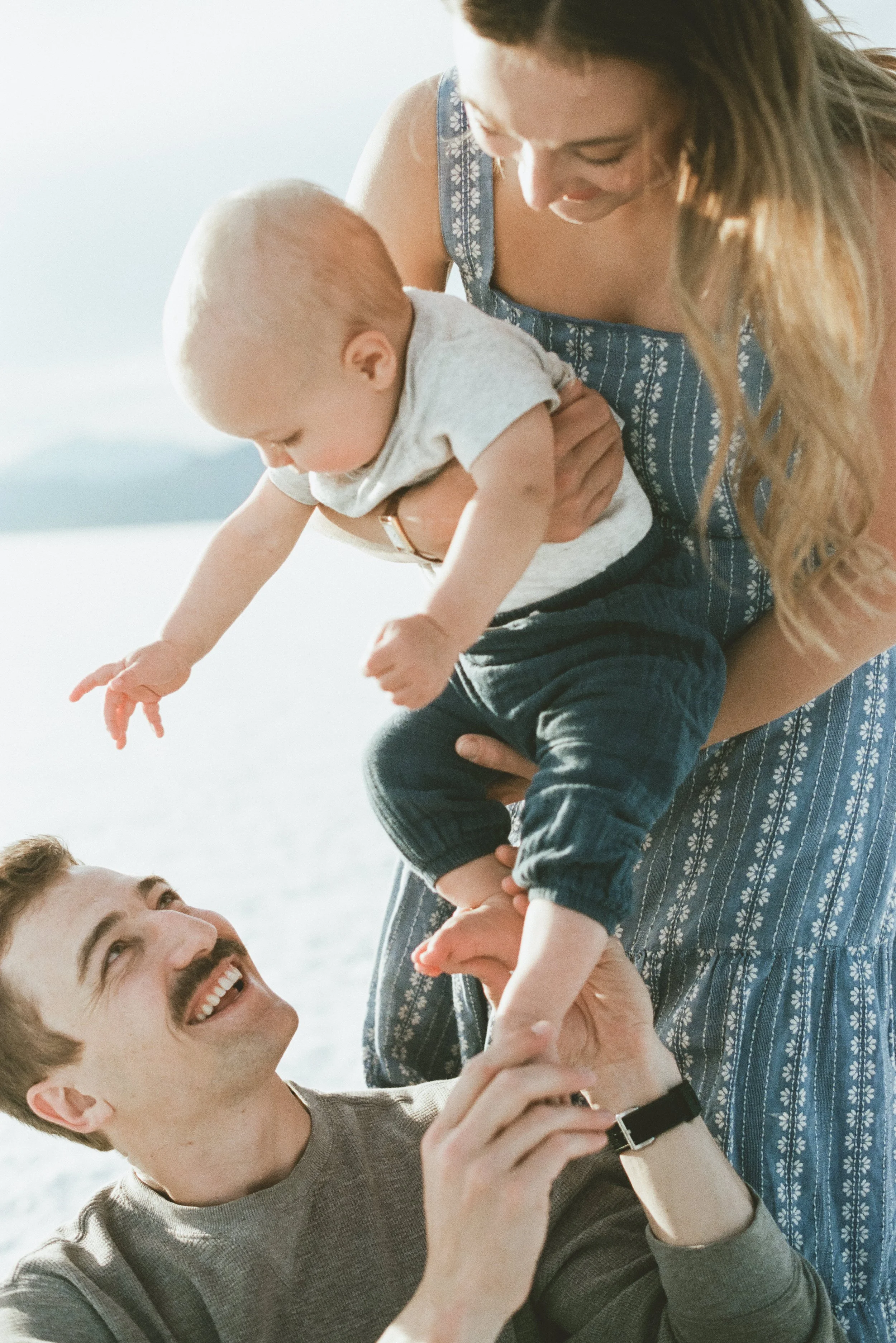 utah-salt-flats-family-film-photography-19.jpg