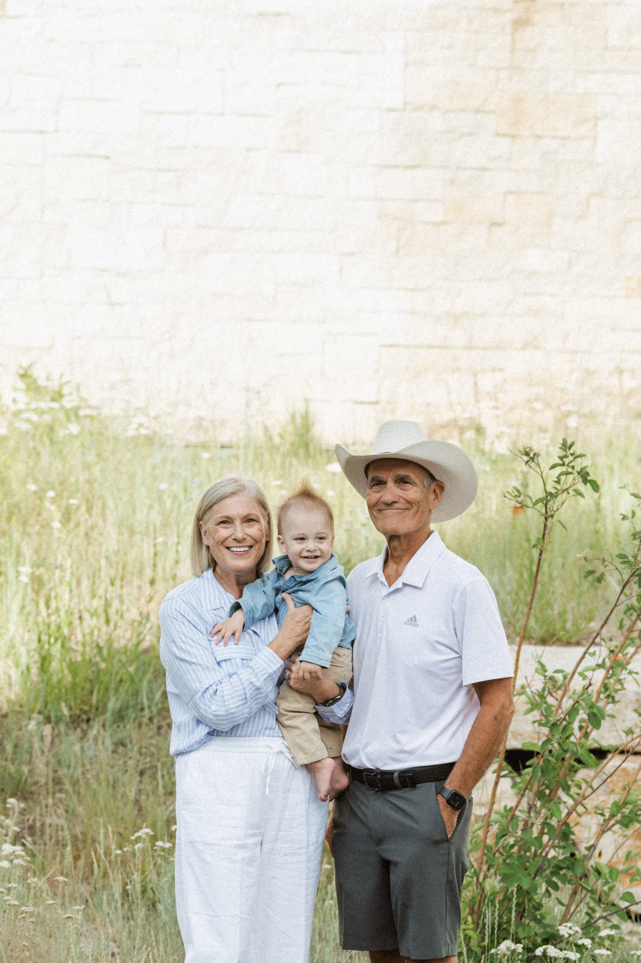 utah-lodge-at-blue-sky-family-film-documentary-photography-93.jpg