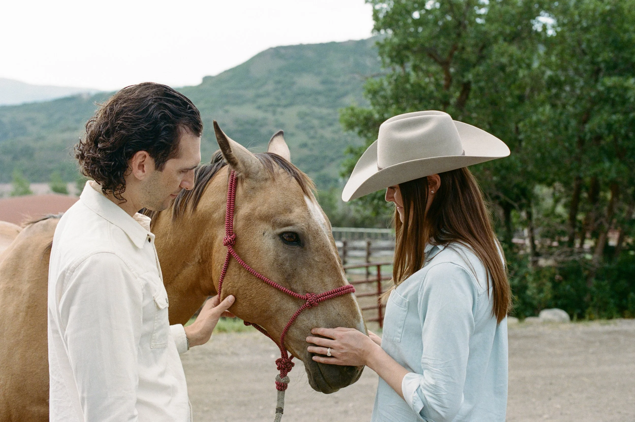 utah-lodge-at-blue-sky-family-film-documentary-photography-171.jpg