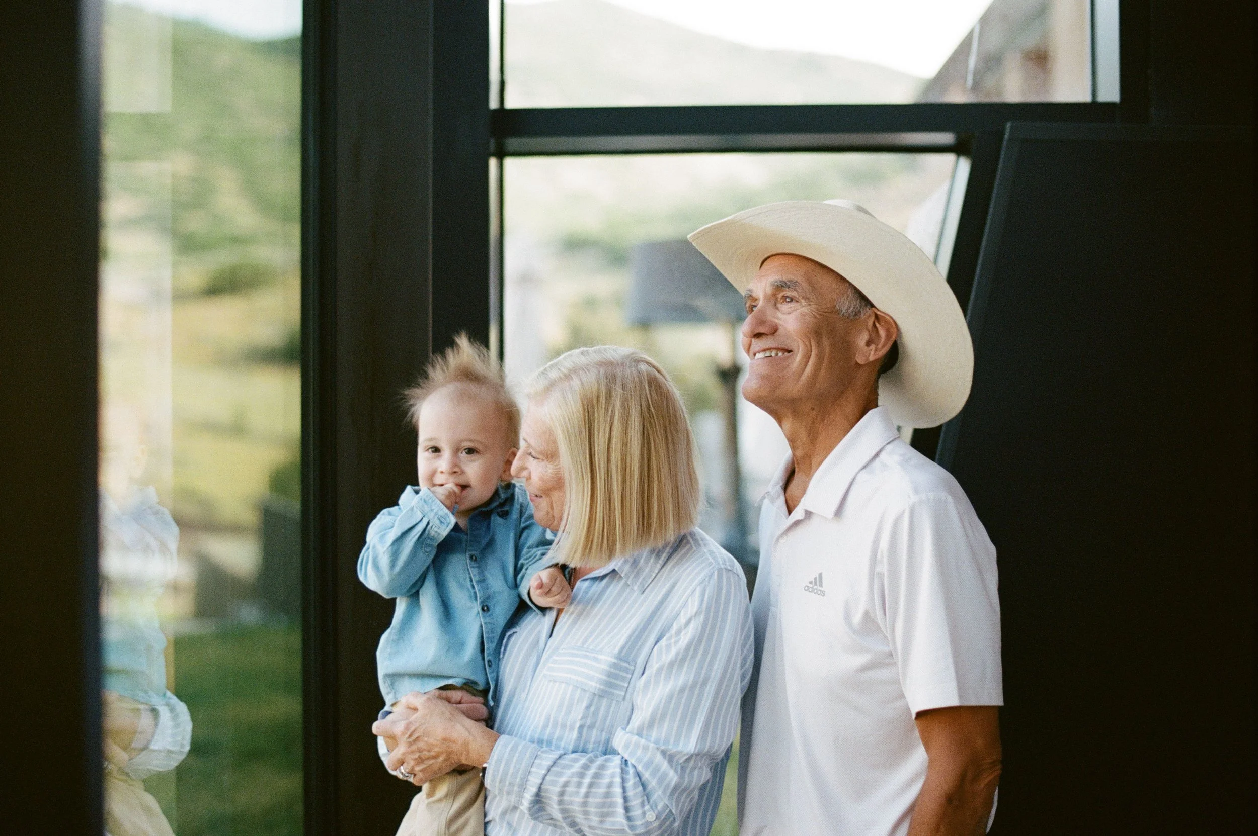 utah-lodge-at-blue-sky-family-film-documentary-photography-188.jpg
