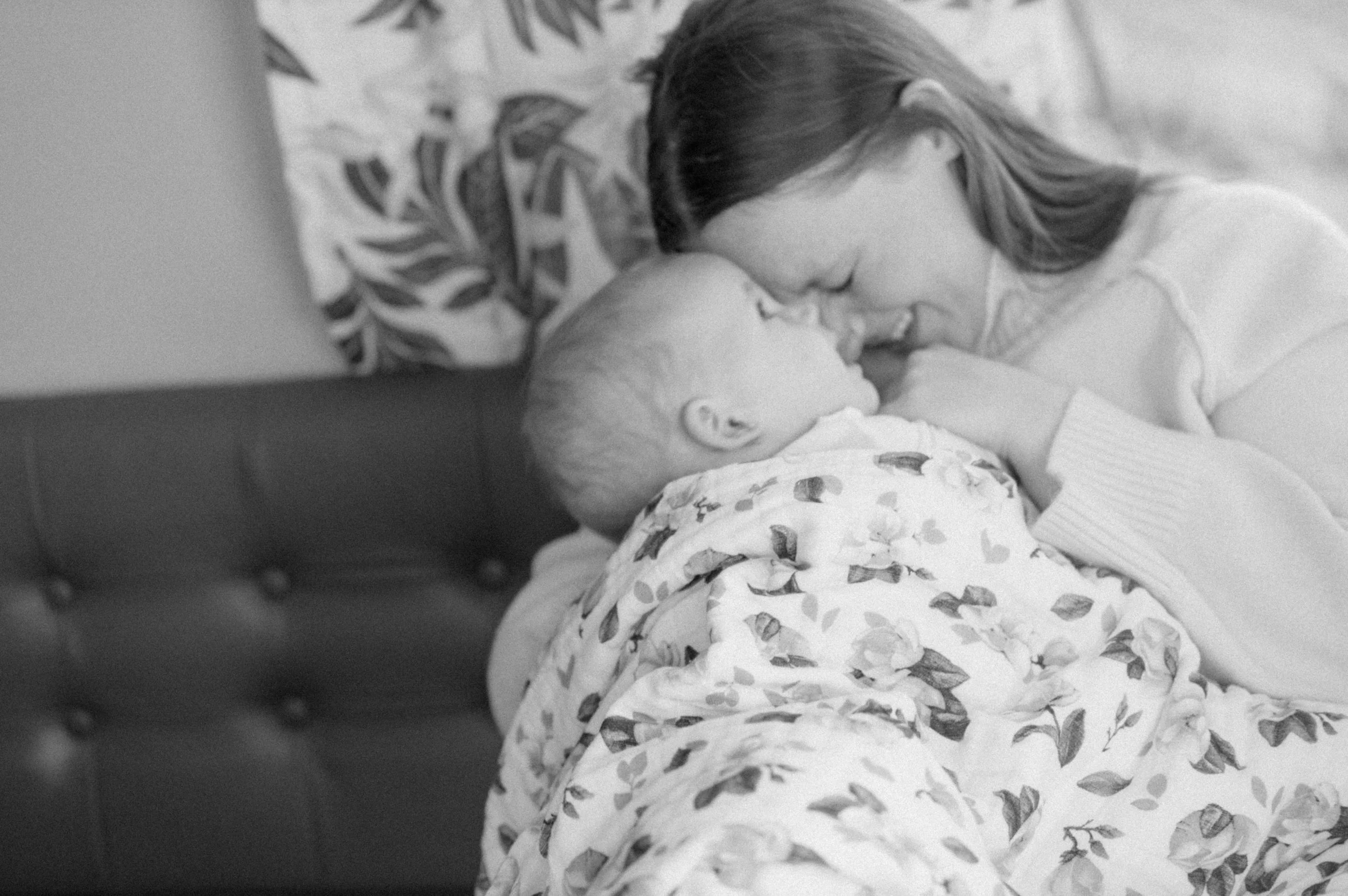 utah-product-photography-session-mom-and-baby-documentary-at-home-session-131.jpg