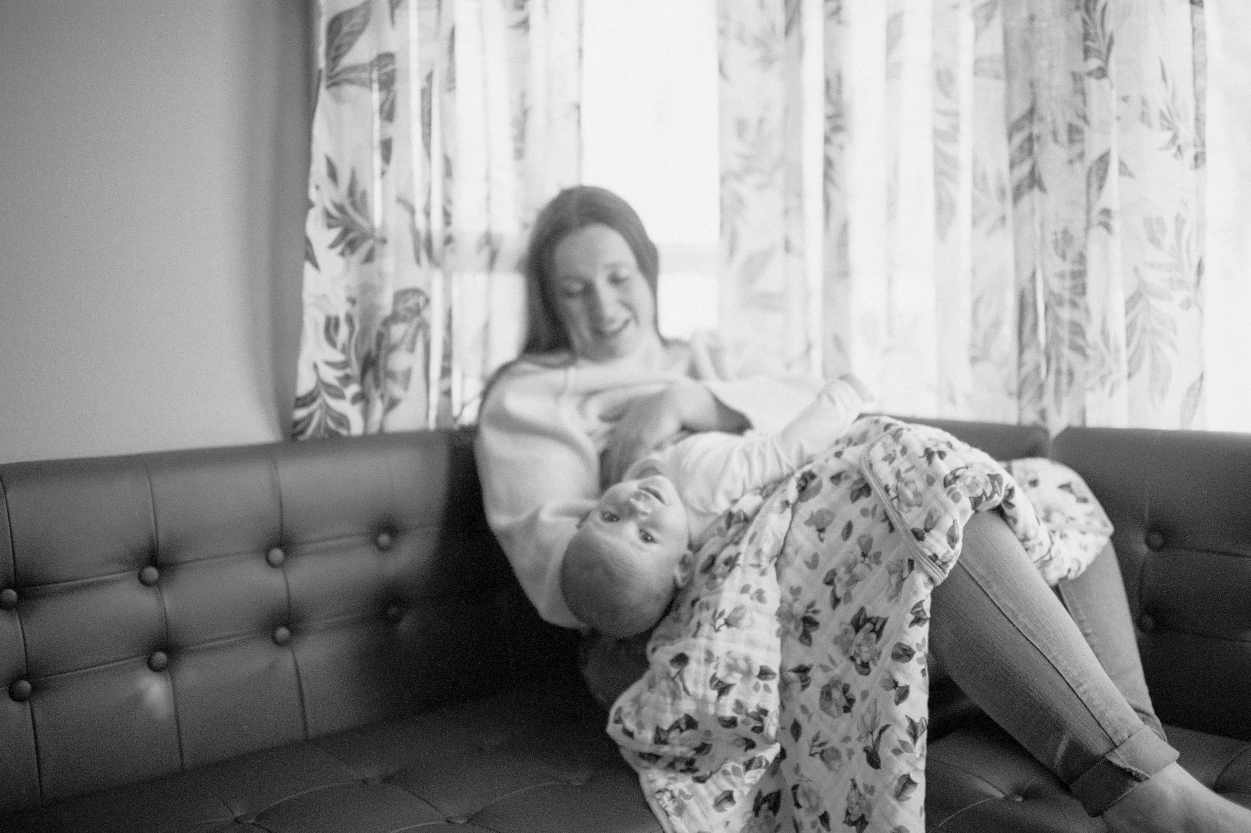 utah-product-photography-session-mom-and-baby-documentary-at-home-session-287.jpg