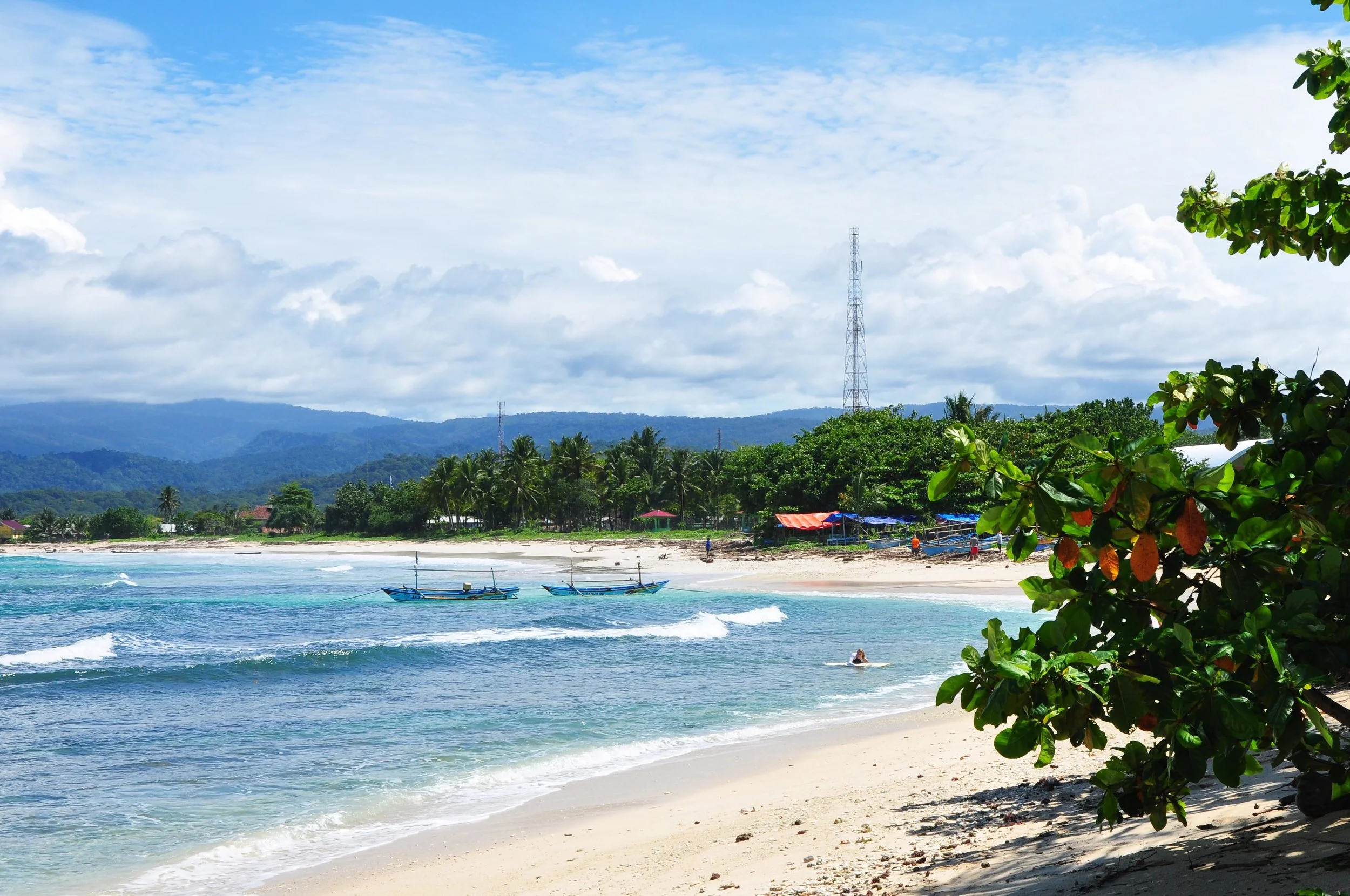 Which-islands-to-visit-outside-of-bali.jpg