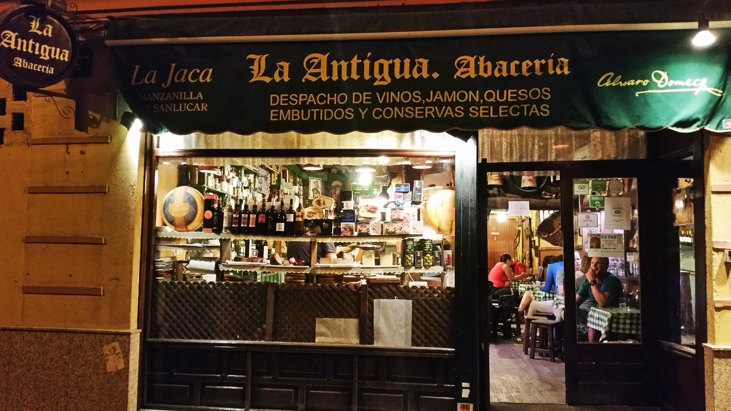 La-Antigua-Tapas-Seville.jpg