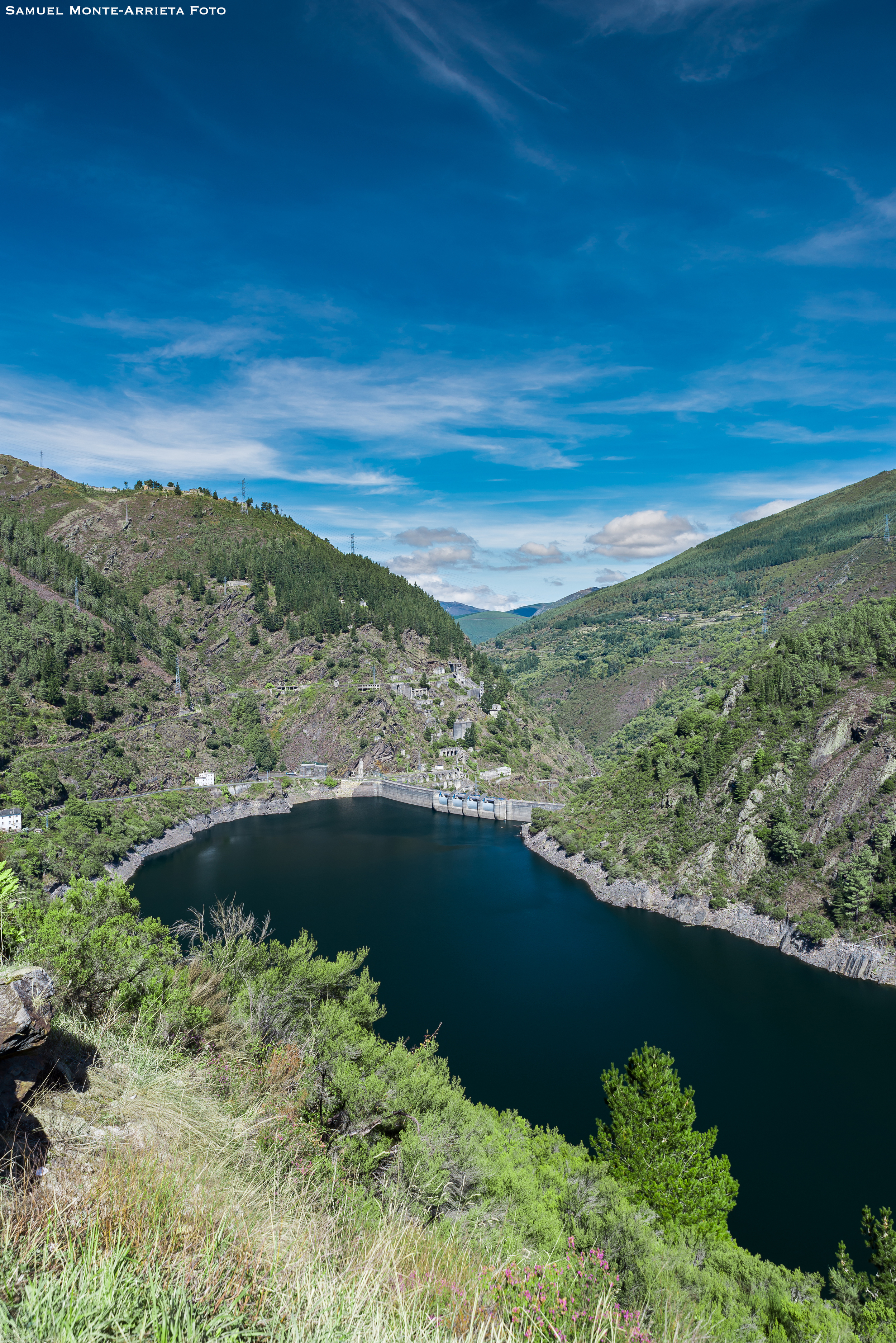 embalse grandas de salime.jpg