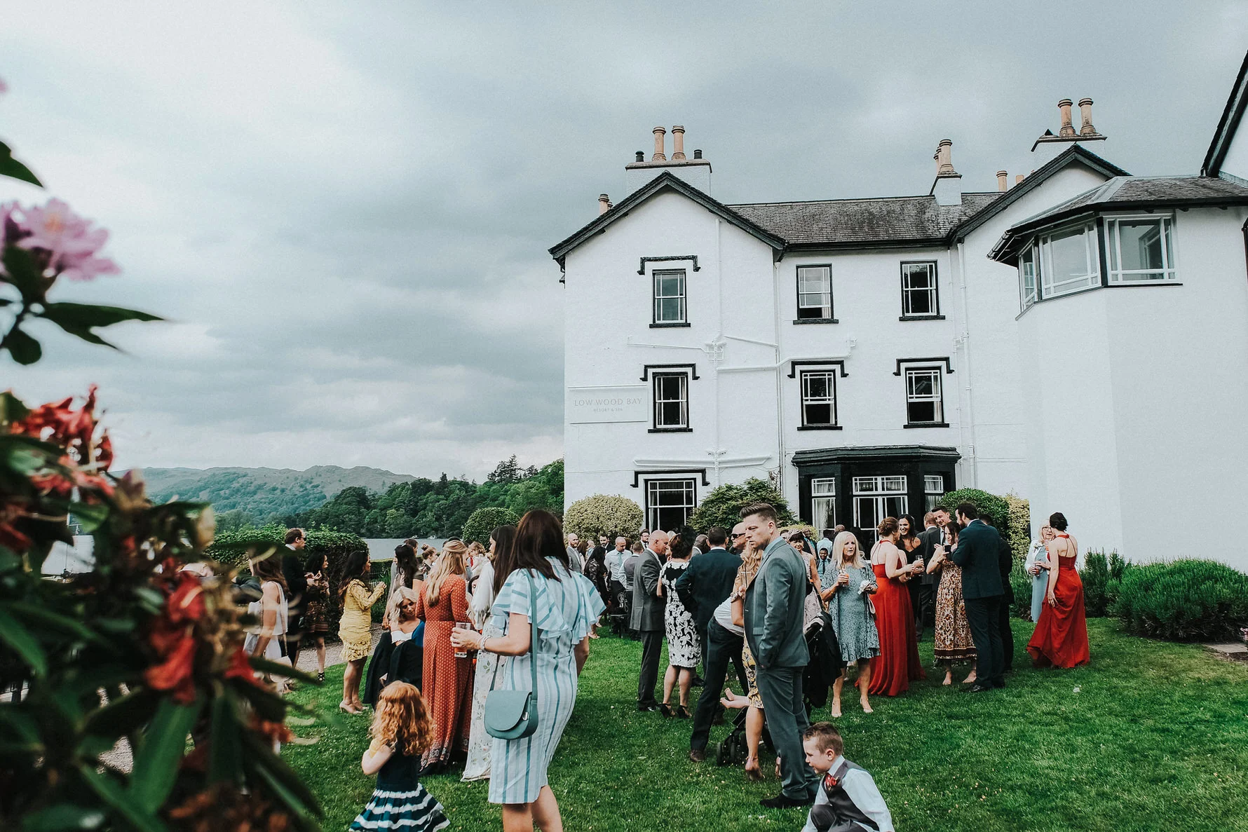 Natural Documentary Wedding Photography by Cheshire Wedding Photographer Louise Jacob