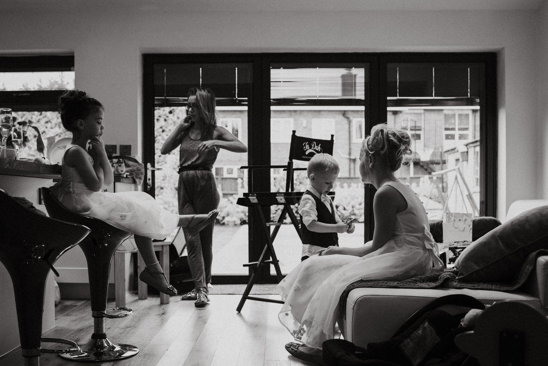 Cheshire Wedding Photography bridal preparations