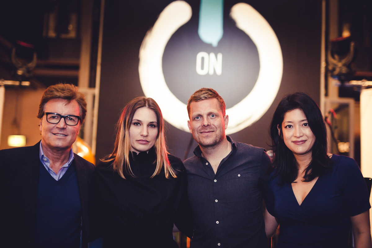 Bernd Dopp (CEO Warner Music Central Europe), Beatrix Suppra (Stilwerk), Nils Wülker, Miho Nishimoto (Warner Music)