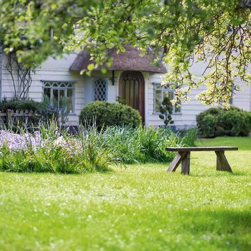 CONSERVATION GARDEN, COUNTRY HOMES & INTERIORS