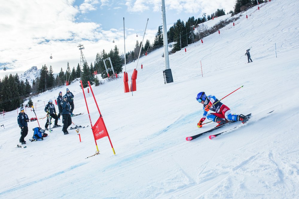 ENTRAINEMENT EQUIPE DE FRANCE FEMININE DE SKI / SPHÈRES RÉGIONS