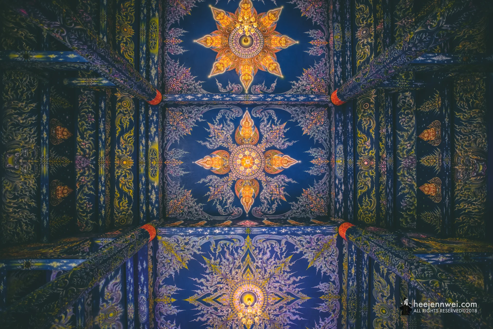 This temple displays the contemporary Buddhist art that implied Lord Buddha's doctrine. 