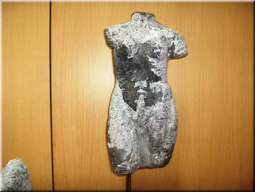 Torso Aluminium, cement hoogte 55 cm.jpg