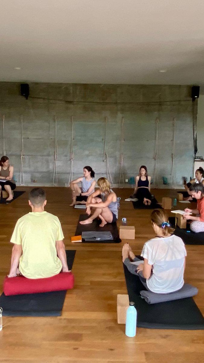Watching these birdies get their wings and start to fly on our third weekend of the #fertilegroundtt … teaching, assisting, chanting, sanskrit, sutras and more… I’m overwhelmed with depth of their process and progress to face what
