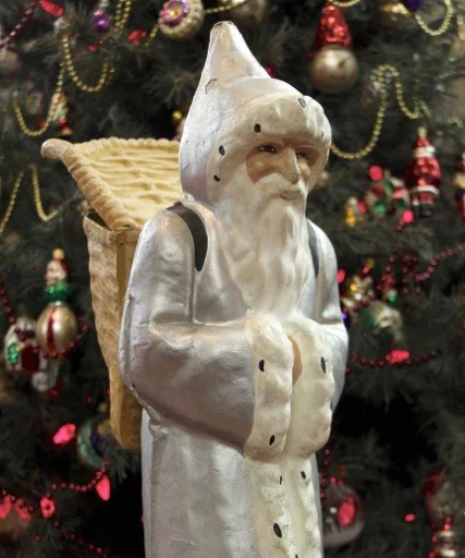 Christmas Traditions in Many Lands