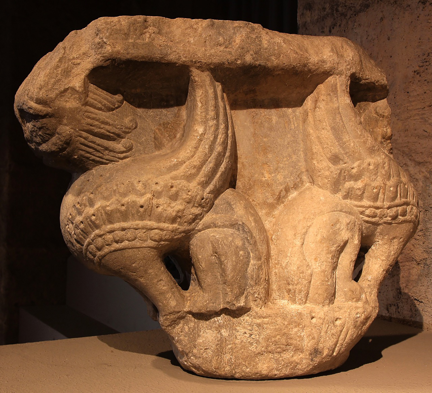 Figure 9: Italian capital with griffins. (09.SP.21)