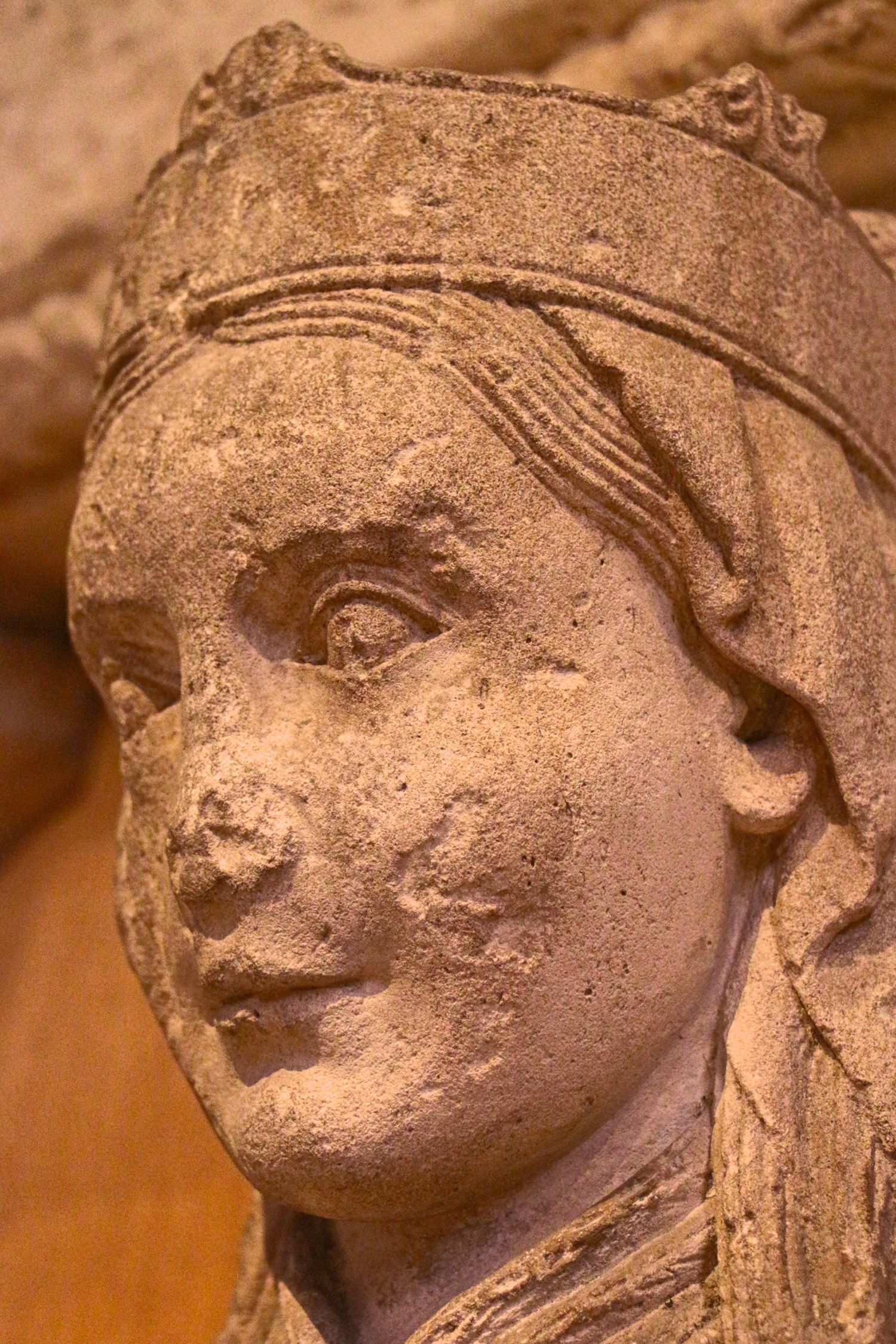 Figure 6: The sculpture’s lips are set in a relaxed, mirthful manner, regarding onlookers with a pleased expression.