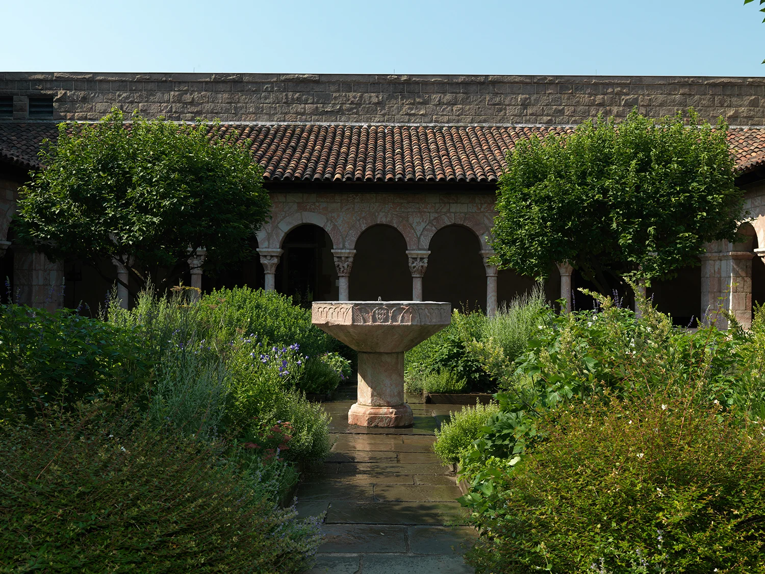 Figure 3: View of the Cuxa Cloister at the Cloisters Museum in New York City. From the Benedictine monastery of Saint-Michel-de-Cuxa (San Miguel de Cuixà), near Perpignan, France, ca. 1130–40. Image © The Metropolitan Museum of Art, New York.