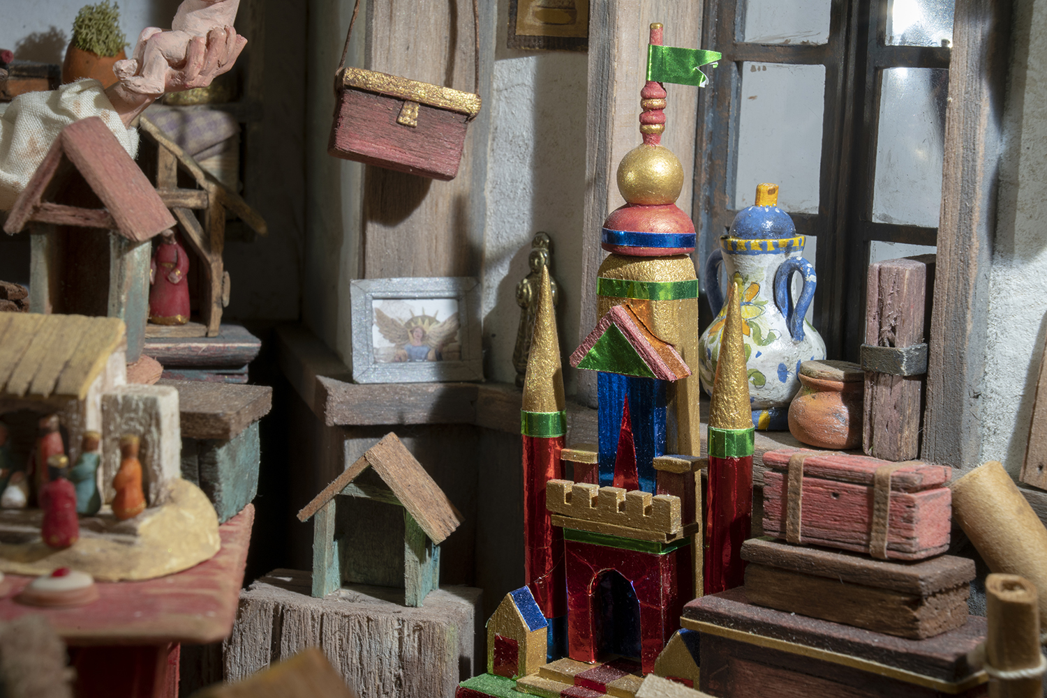 Figure 5: A cathedral-shaped szopka , a colorful Nativity tradition from Krakow, Poland.
