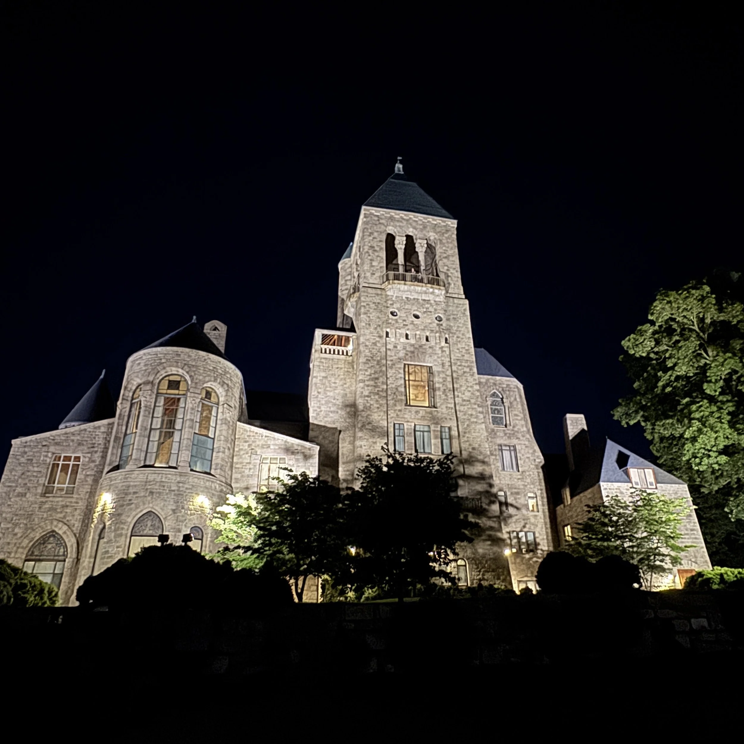 LANDMARKS IN LIGHTS