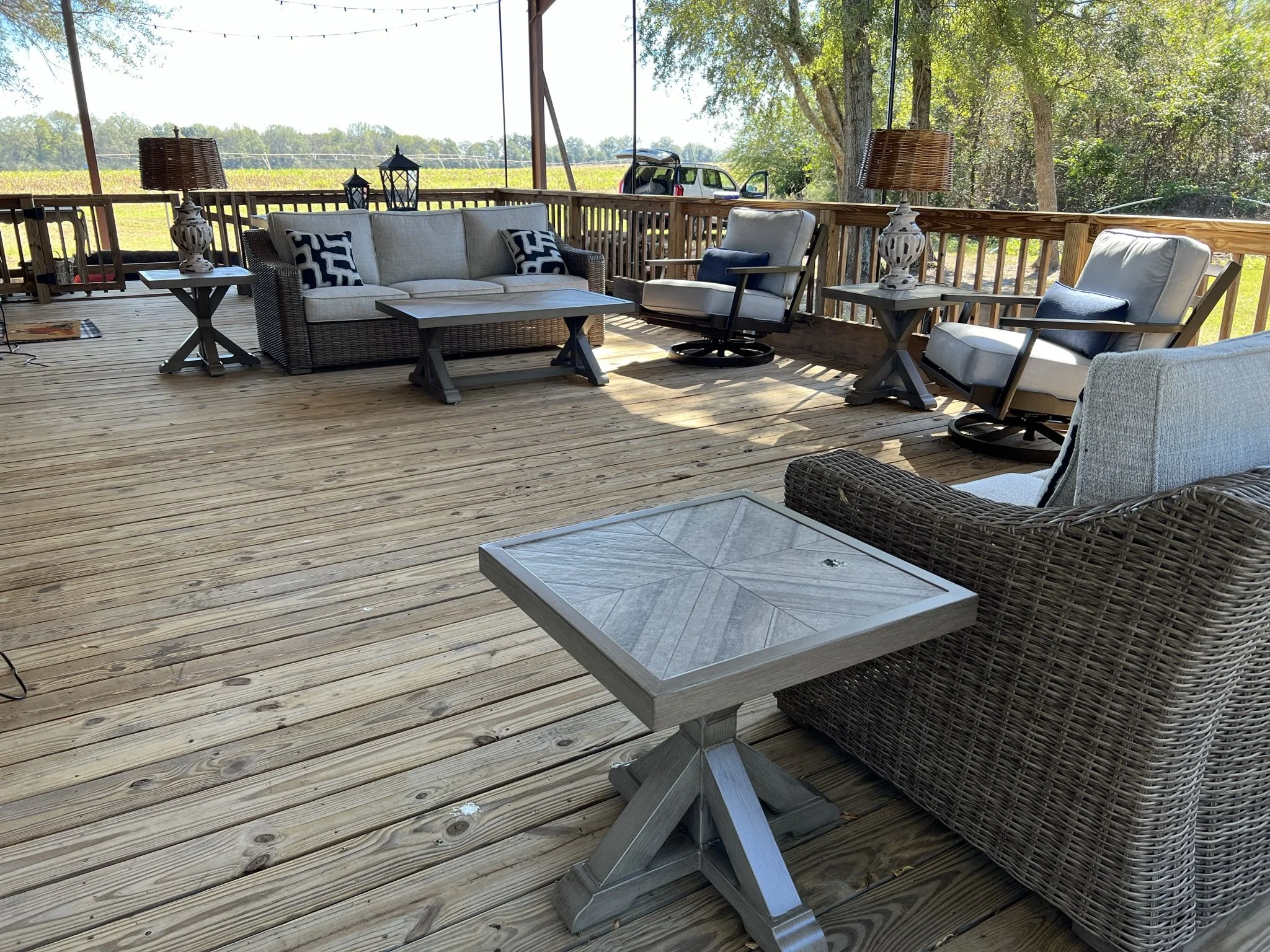 1 BR Pond Cabin For Rent — Henley Land Brokerage, LLC