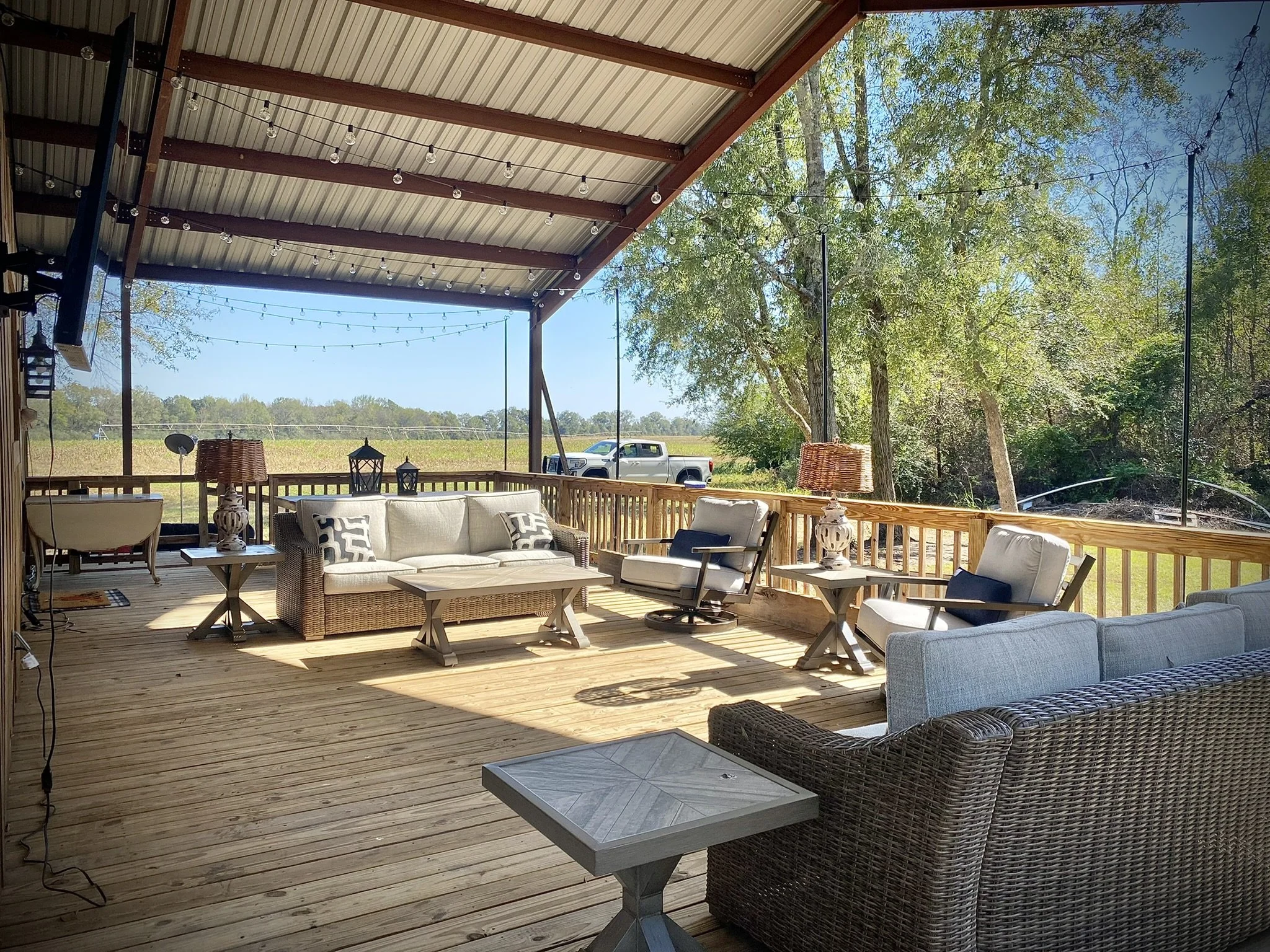 Henley Land Brokerage, LLC