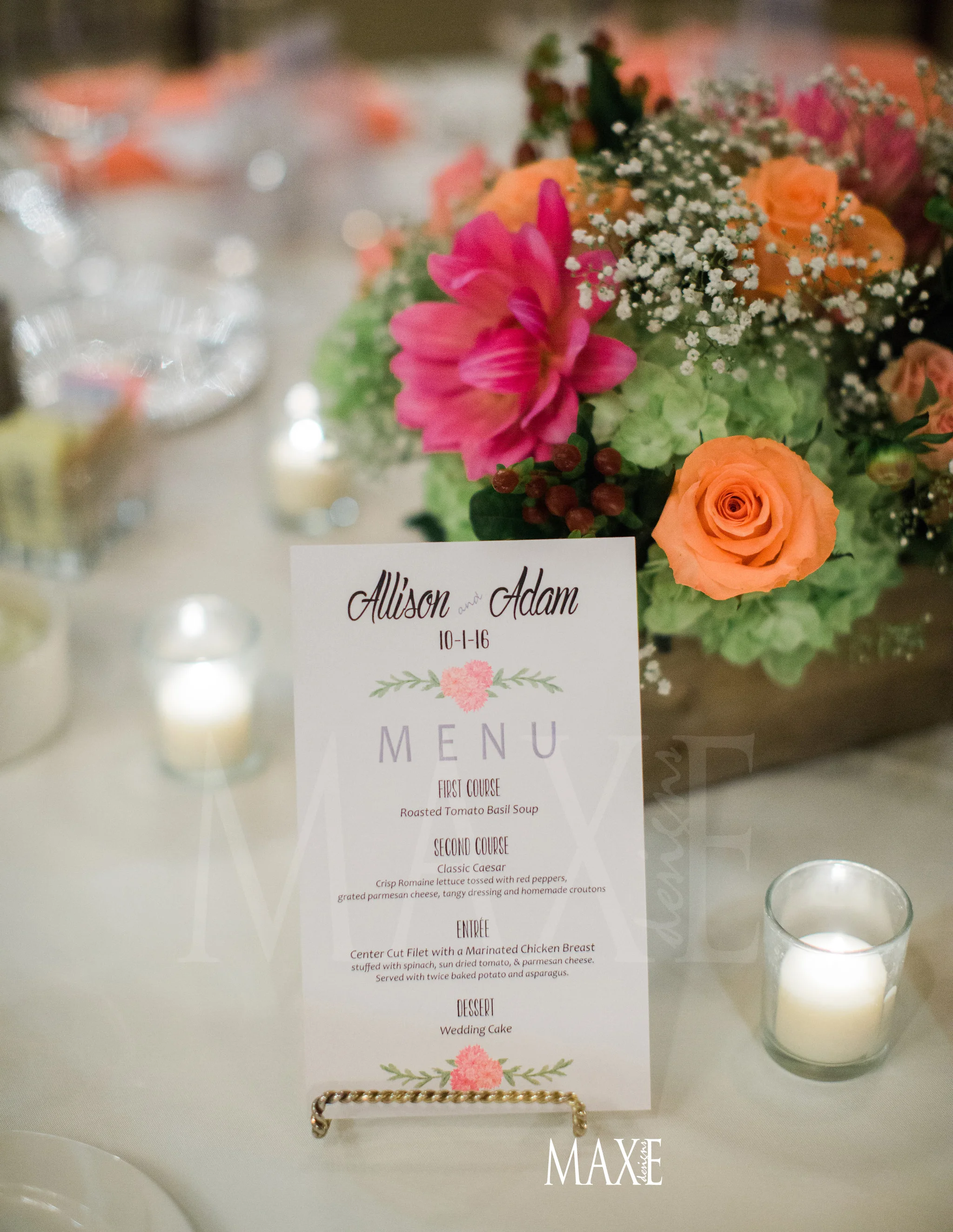 Allison & Adam continued their one-of-a-kind style with their dinner menu's presented as another touch to their table décor. 
