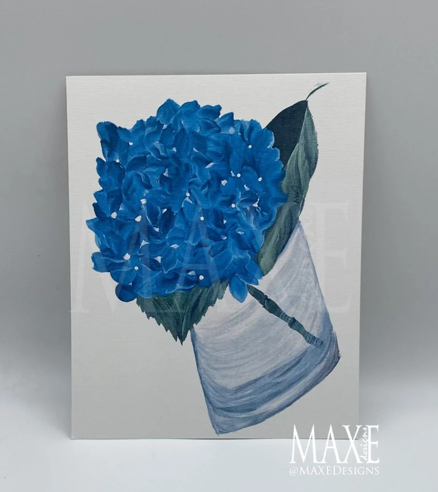 Blue Hydrangea Vase MAXE.jpg