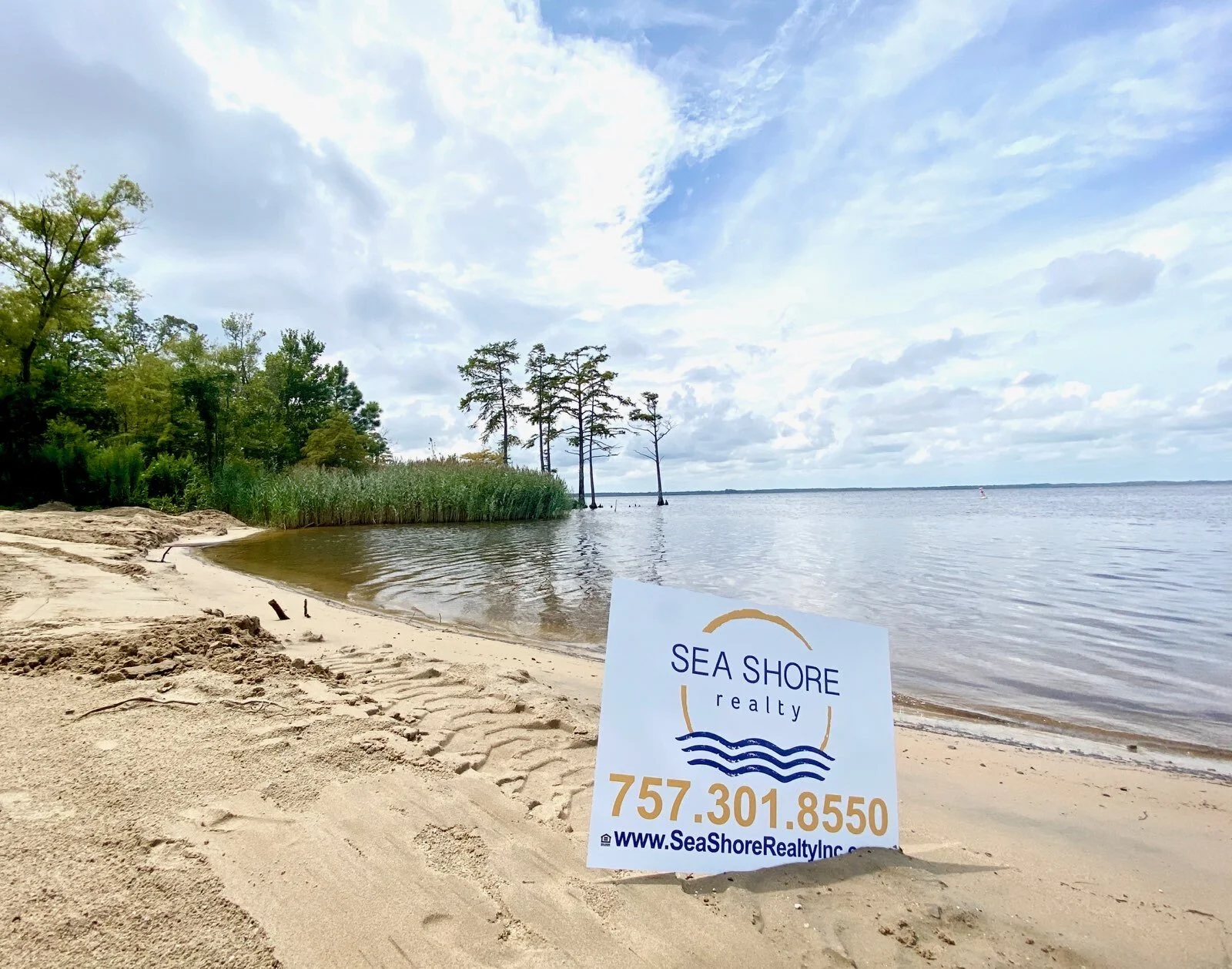 sign on the beach.jpeg