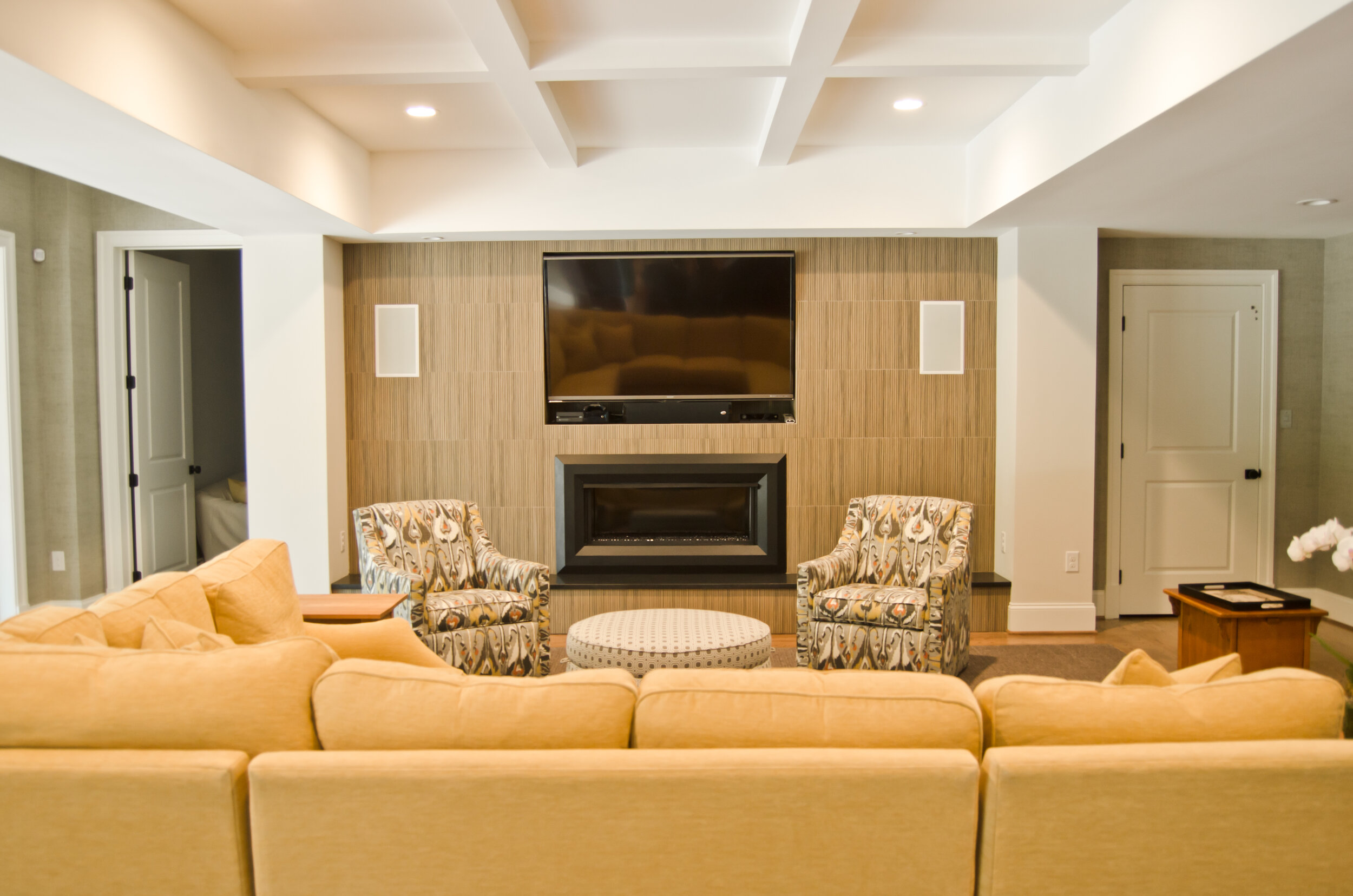 Kerry_Beth_Photo_Courtney_Ludeman_Interiors_Richmond_Interior_Designer_General_Contractor-92.jpg