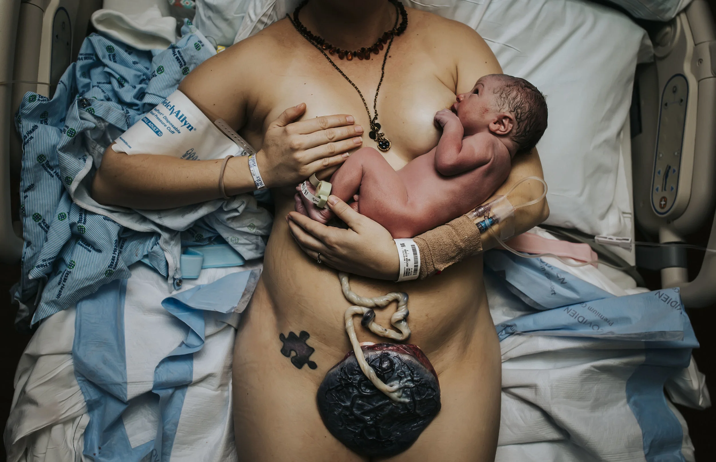 placenta baby and momma in hospital