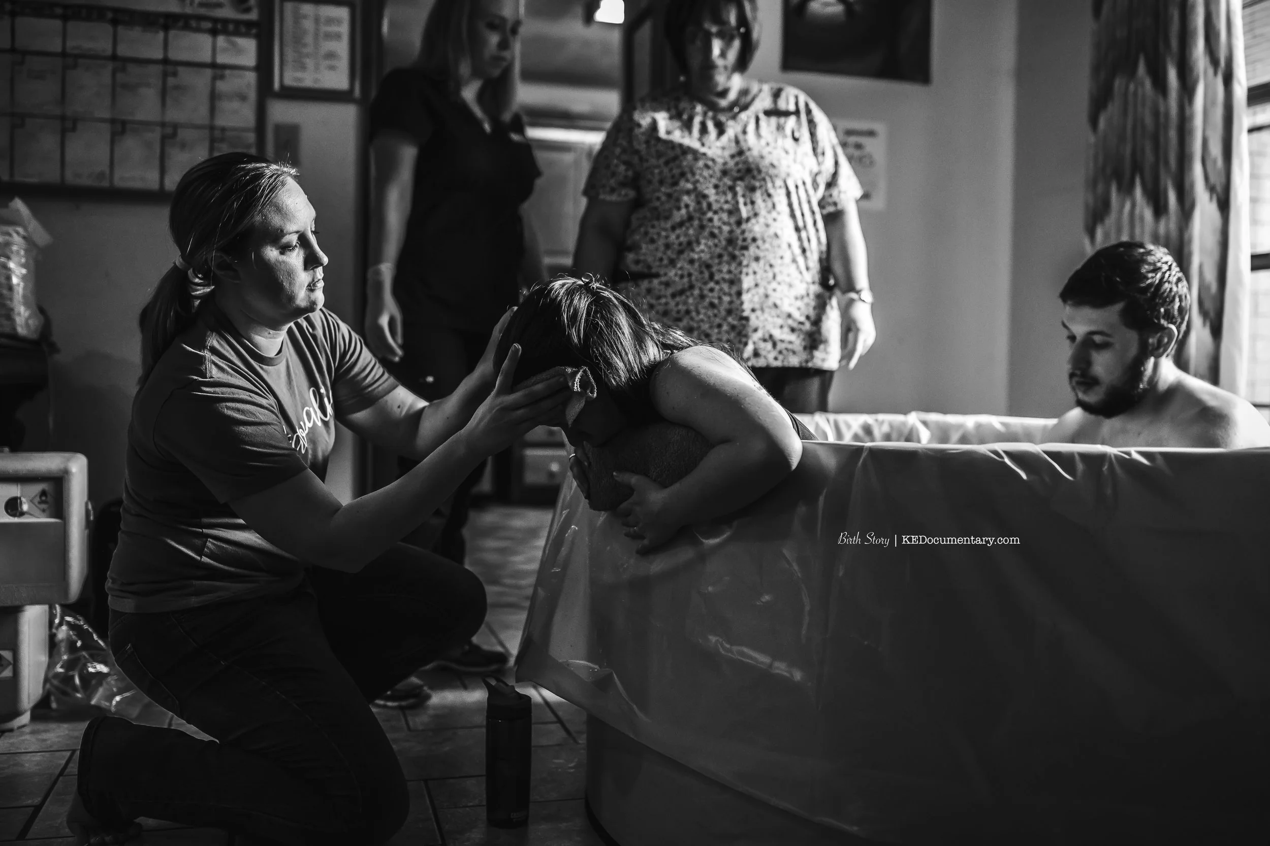 birth team at a home birth in midlothian 