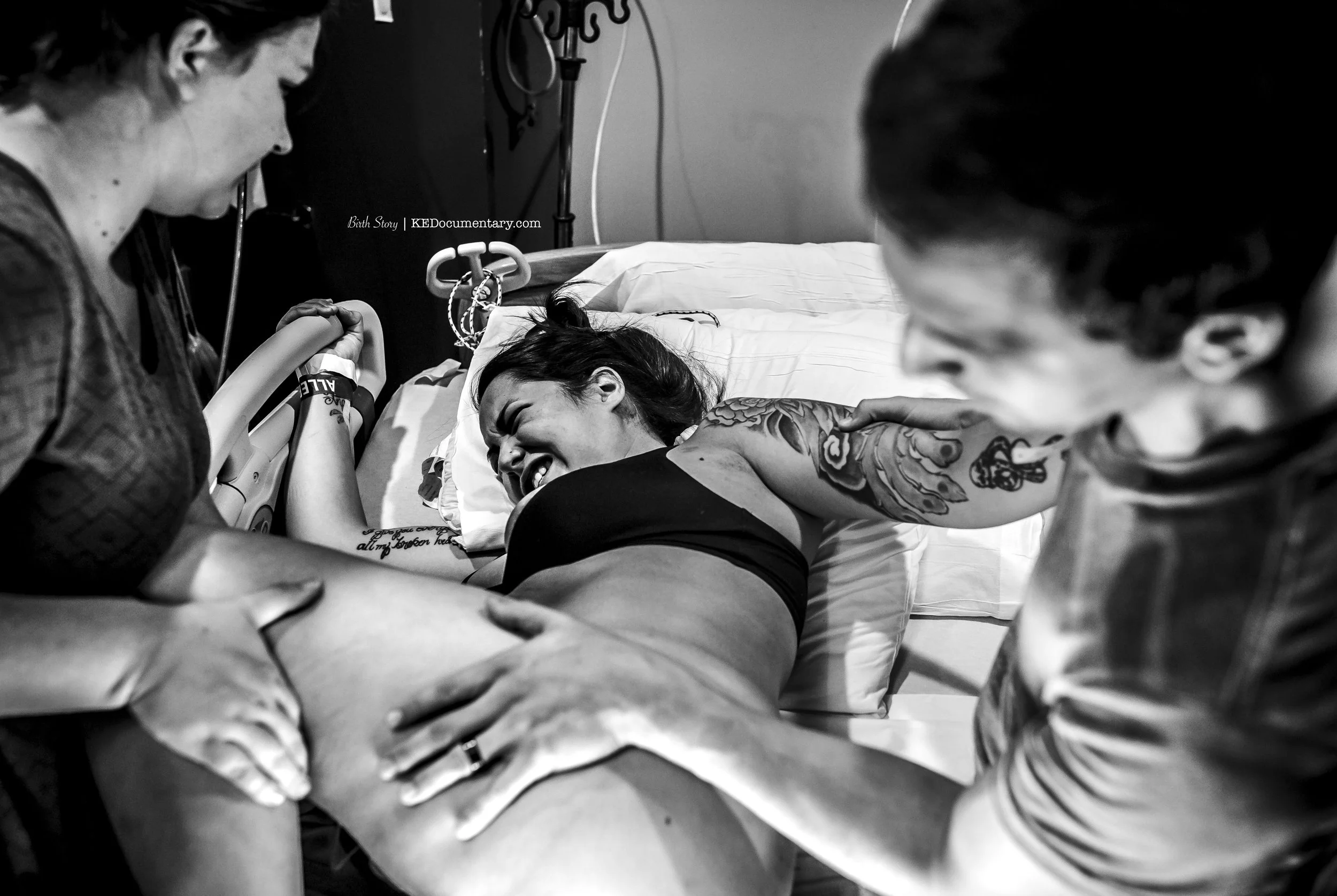 VBAC with Type One Fort Worth Texas.  Fort Worth Harris Methodist birth photography