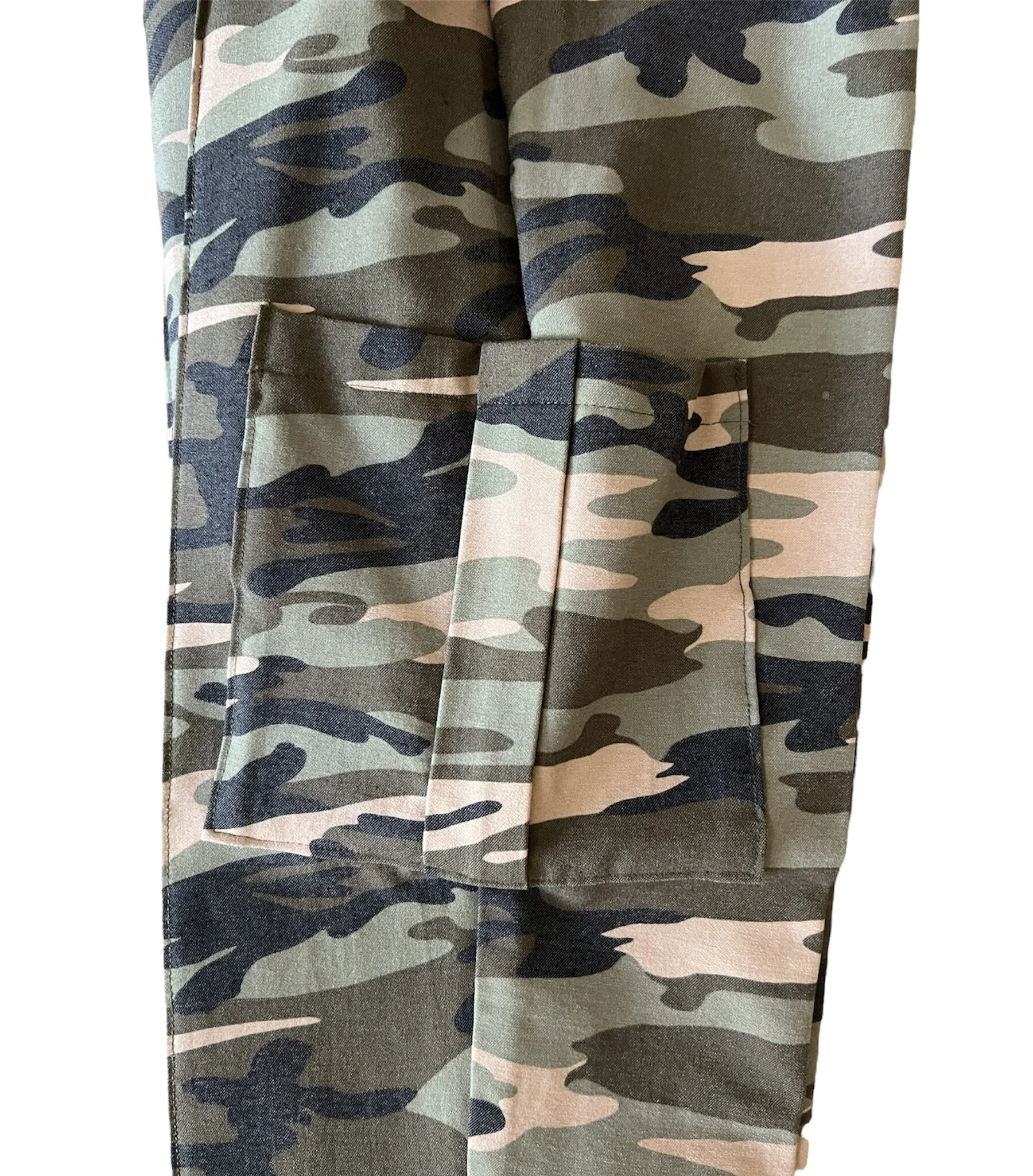 CB9BC08D-C89C-4BEA-8FB8-AD5167D02012