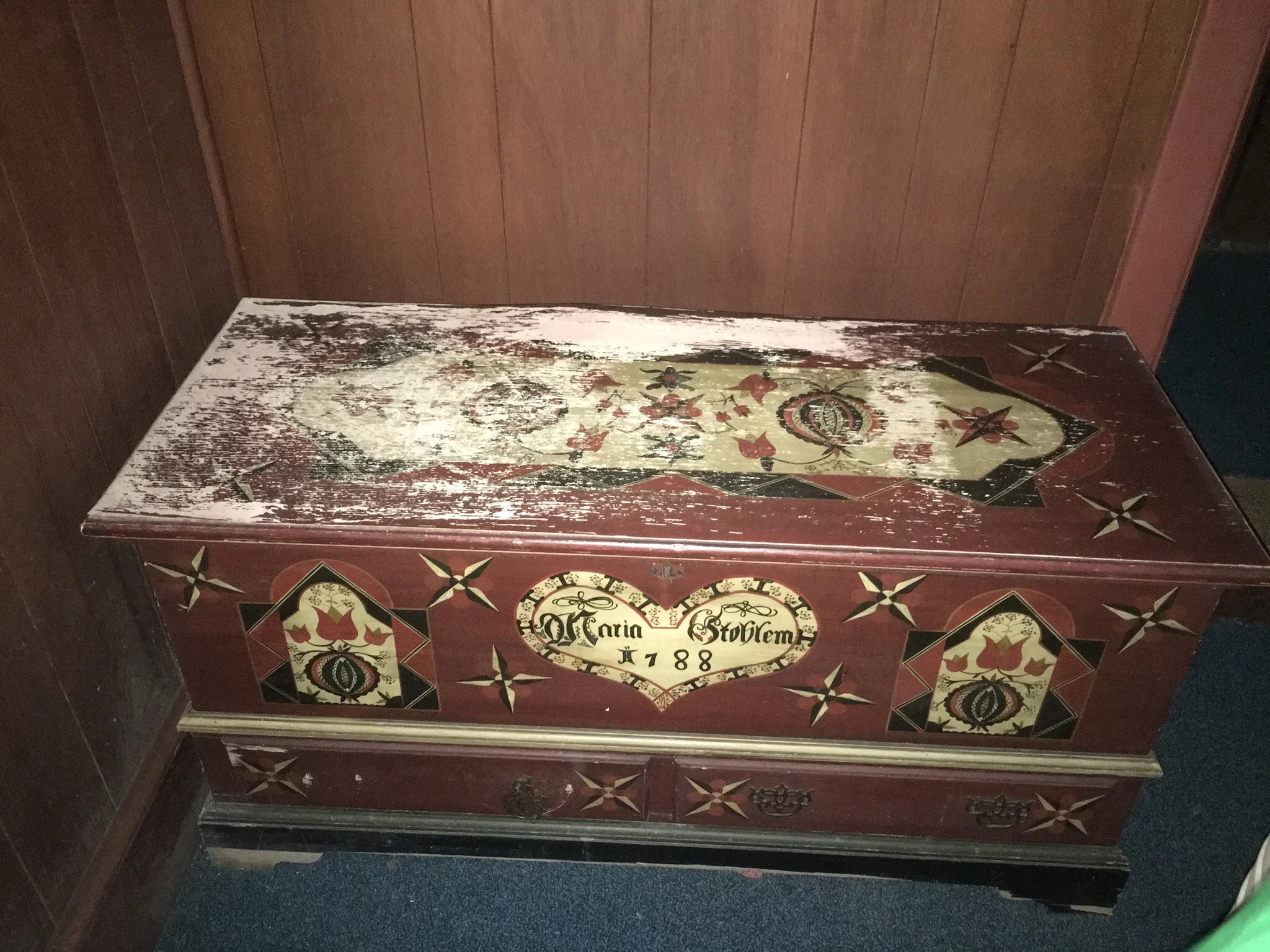 Original Maria Stoblem Chest