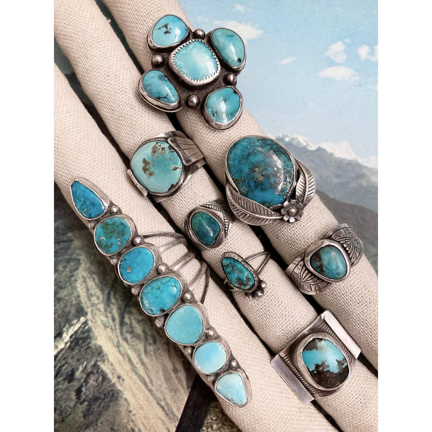 Timeless turquoise 💙

.
.
.
.
.
#turquoise #turquoiseoverdiamonds #turquoiseterritory #turquoisering #turquoisejewelry #silverring #silversmith #madeinbrooklyn #madeinnyc #bohojewelry #bohoring #southwesternjewelry #showmeyourrings #occultring #stat