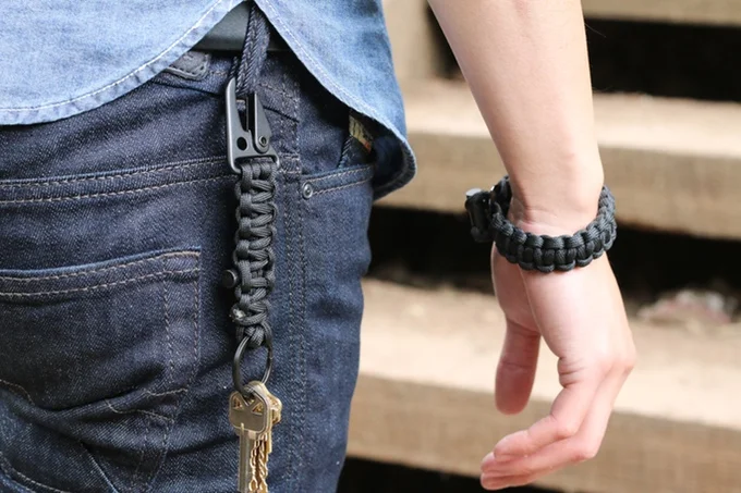 Bomber+Parcord+Bracelet+and+Keychain.jpg