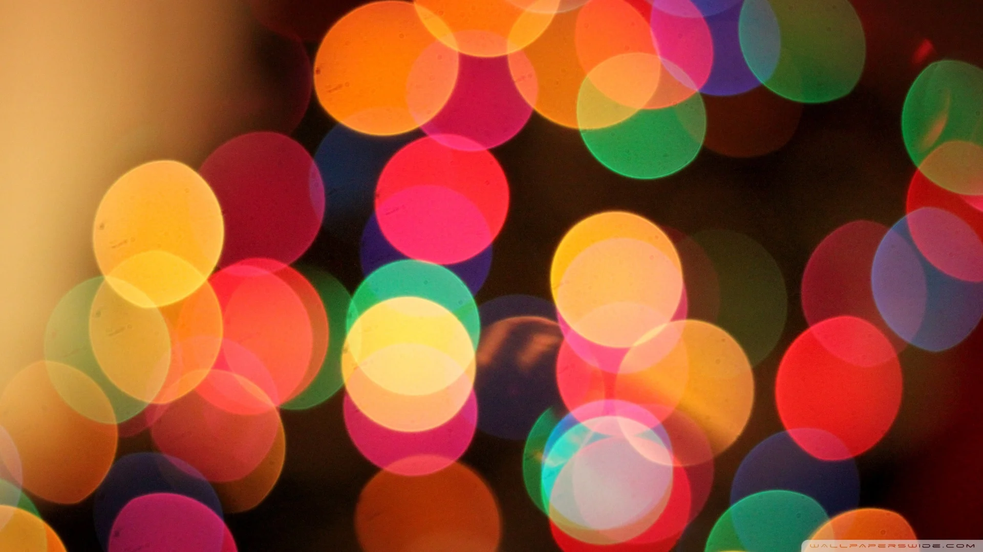 holidaylightbokeh.jpg