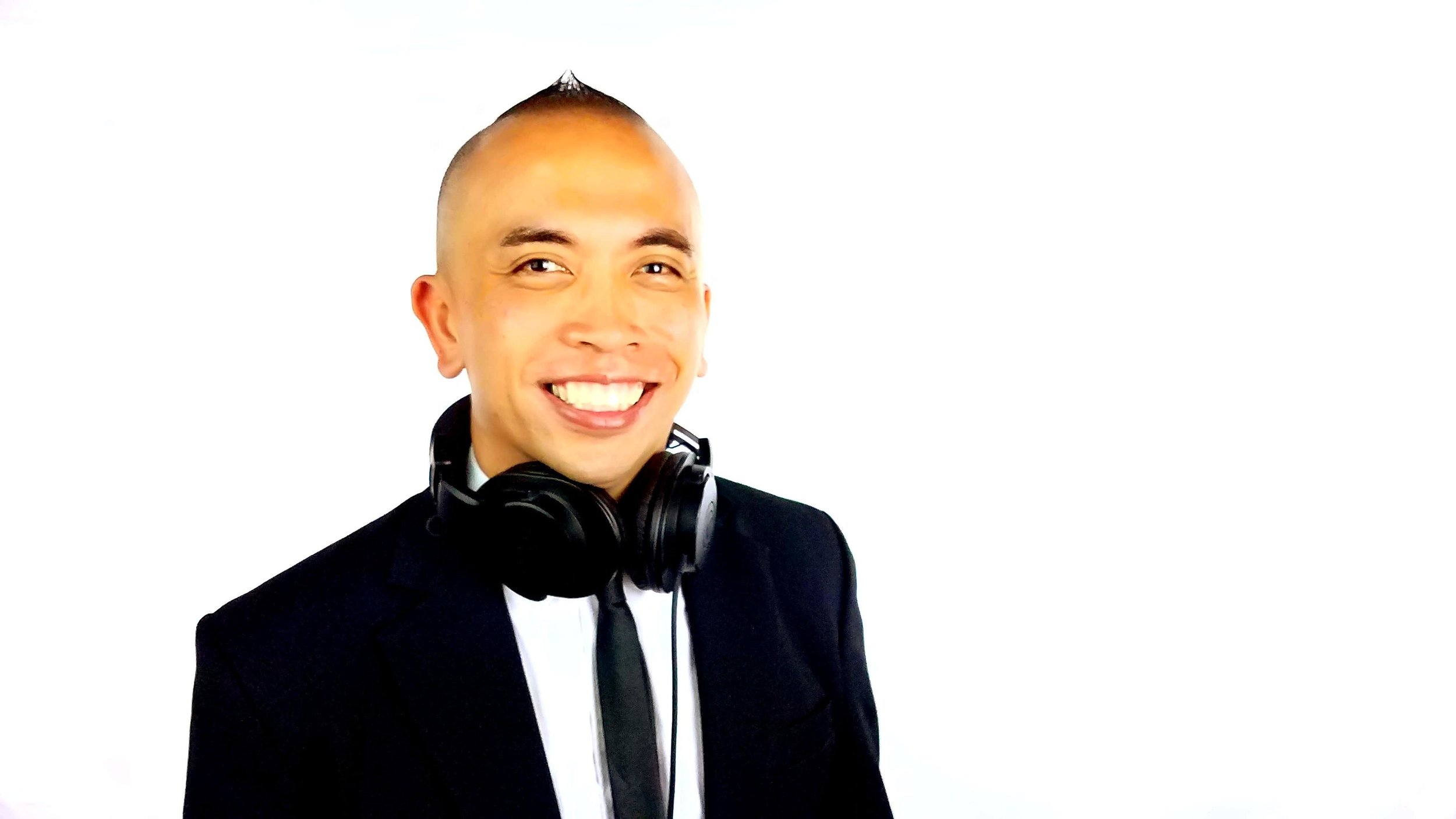 DJ Mr. Lao: Winner of Best DJ in the Gulf Coast last 8 years in a row!