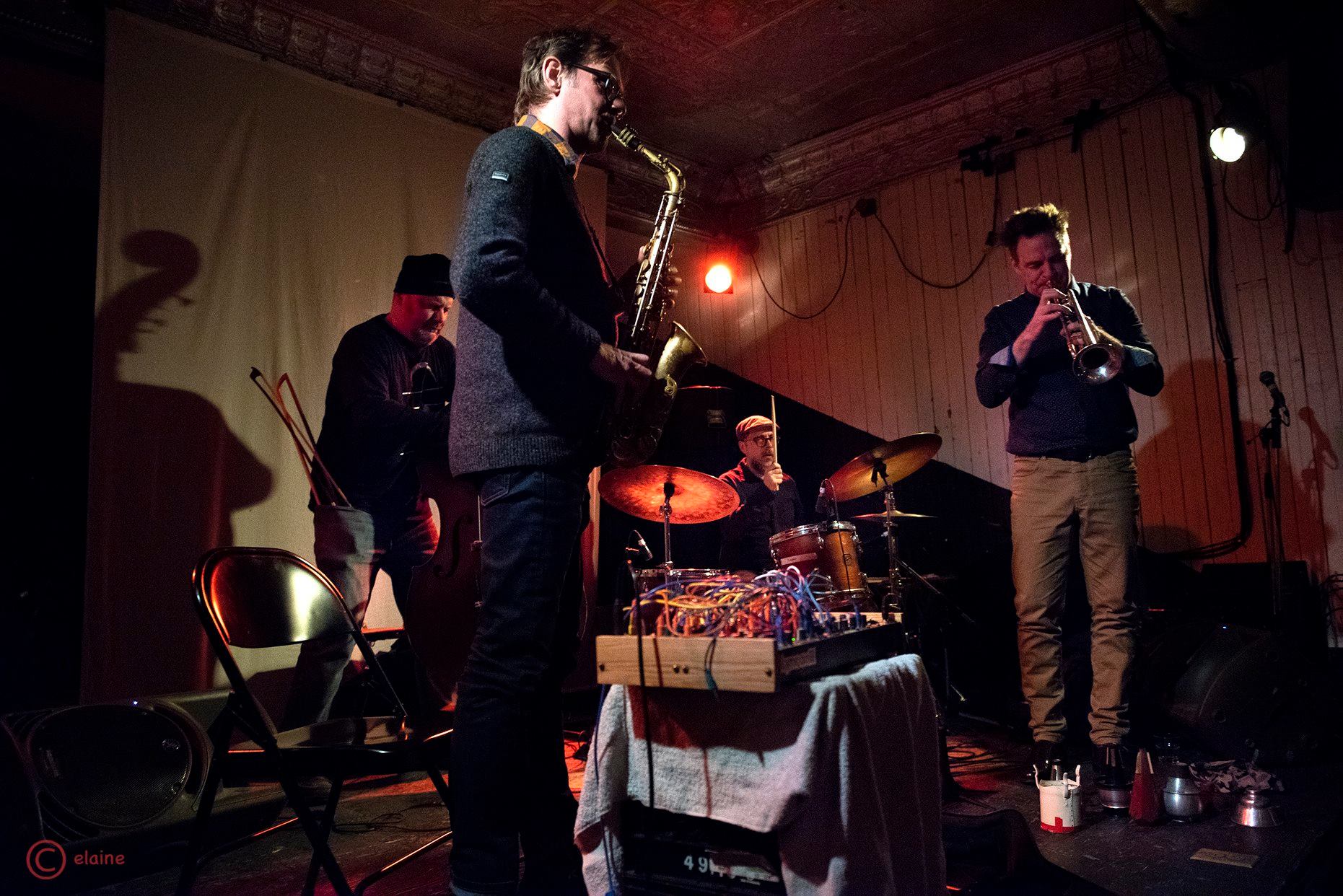 Nicolas Caloia, Jorrit Dijkstra, John Hollenbeck, Ellwood Epps, Montreal 2019. Photo par Elaine Louw Graham.