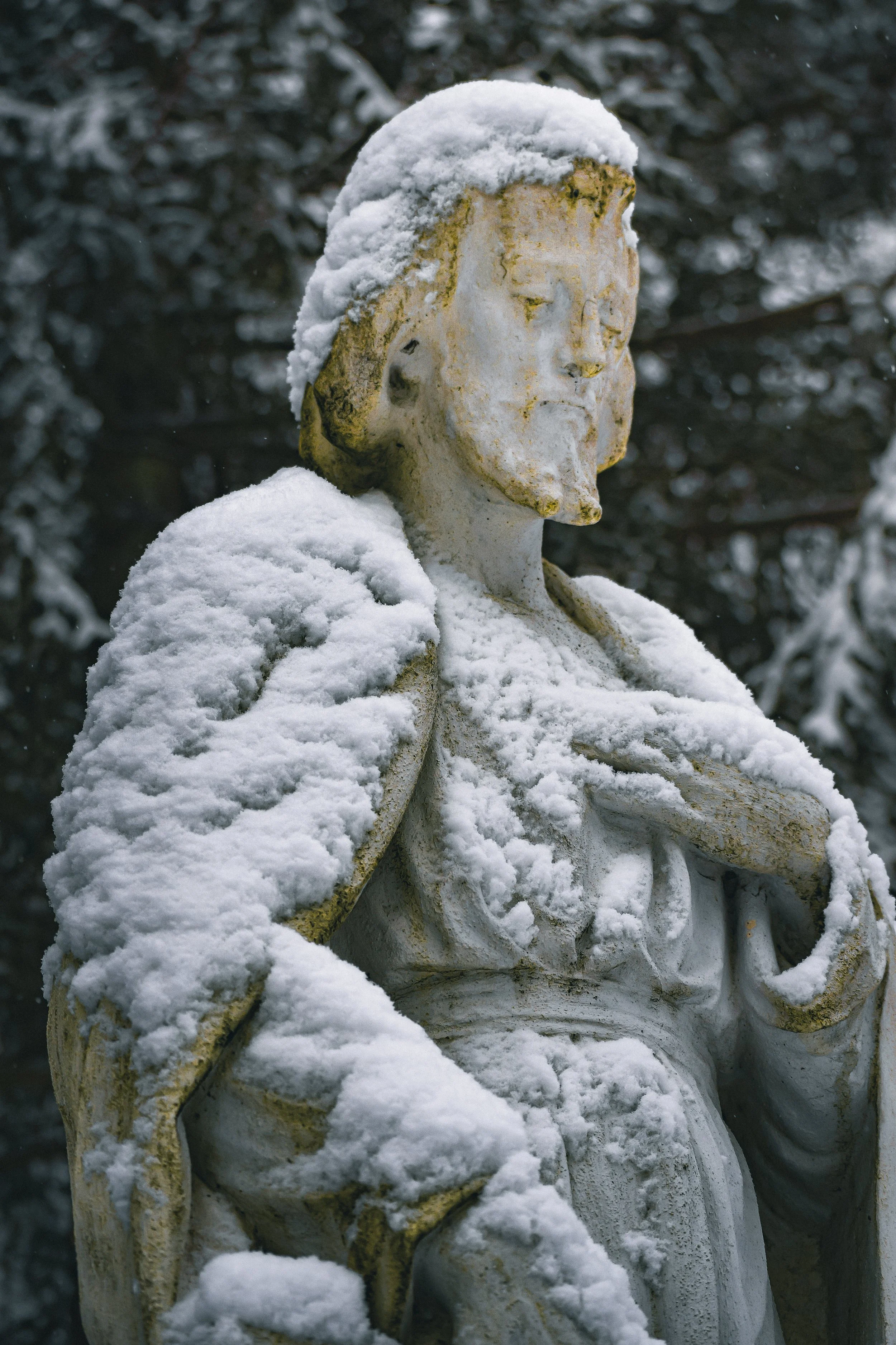 Snowy Statue.jpg