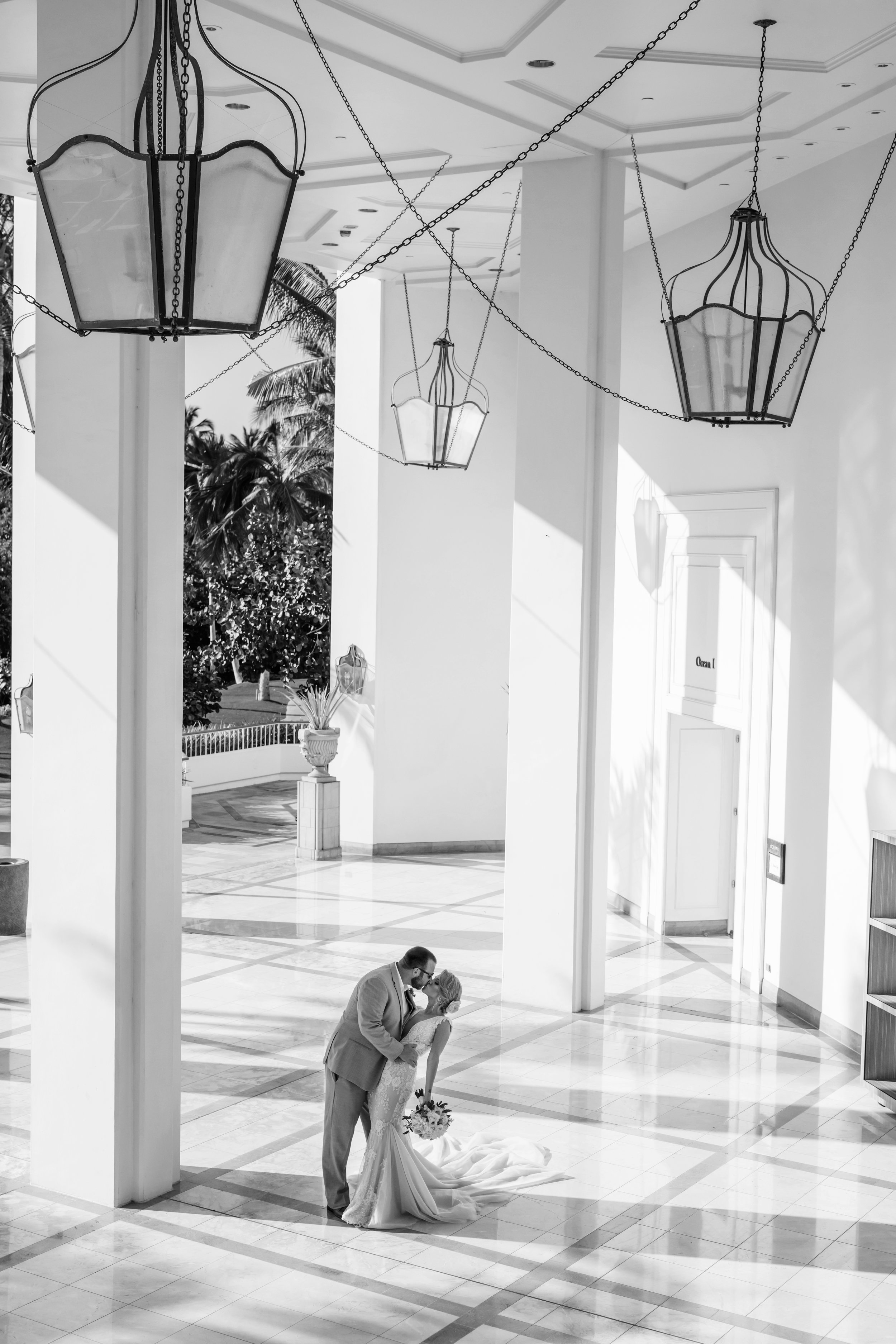 Location: Four Seasons Resort Oahu at Ko Olina New Featured Weddings: biancaphotographyhawaii