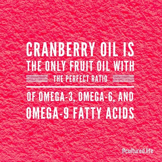 It&rsquo;s also an amazing source of other vitamins and nutrients, including fiber, manganese, and vitamins C, E, and K.⠀
⠀
All of this gives it major antioxidant properties as well as skin-nurturing benefits. Specifically, it&rsquo;s a great moistur