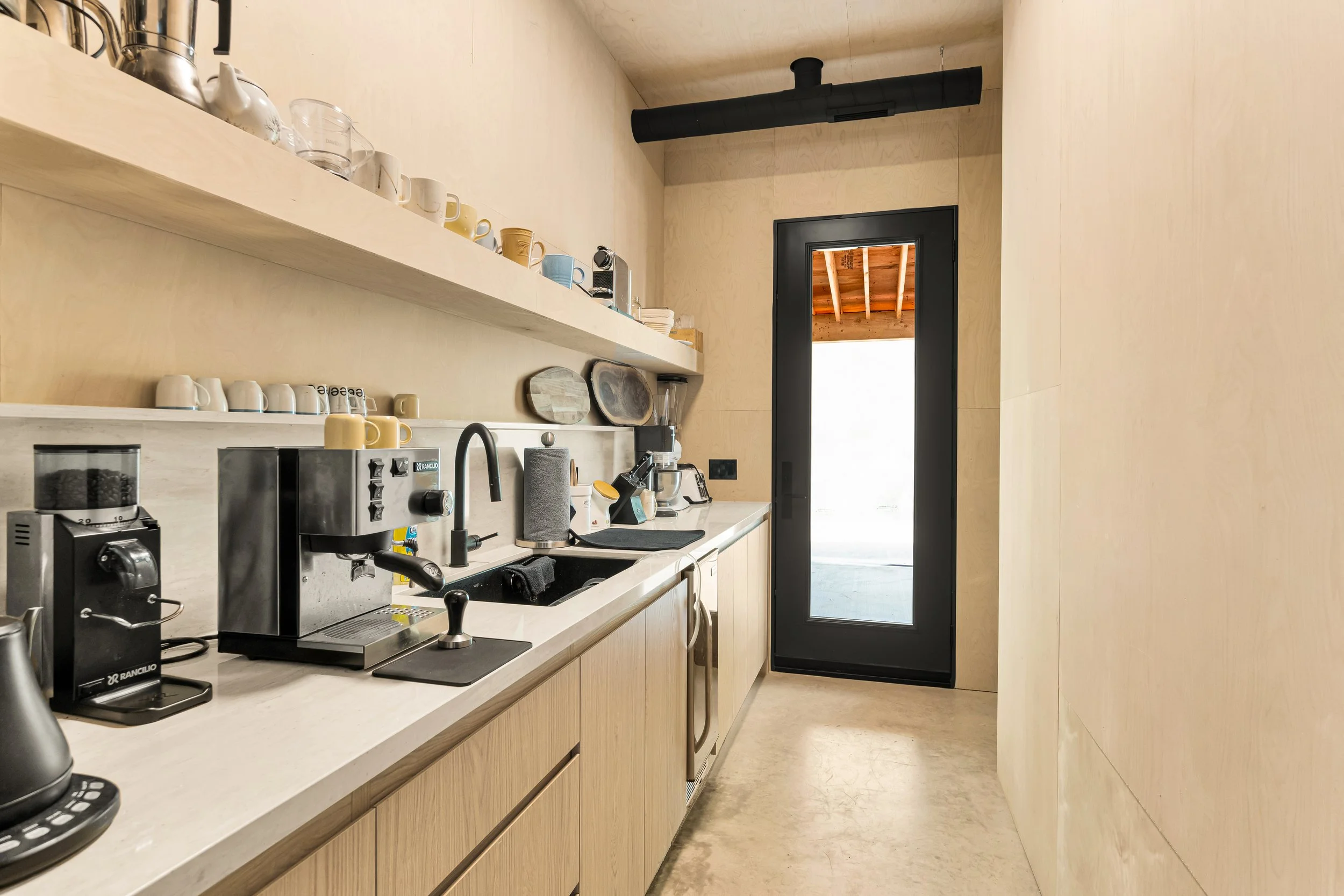 15.0 - Bulter Kitchen .jpeg