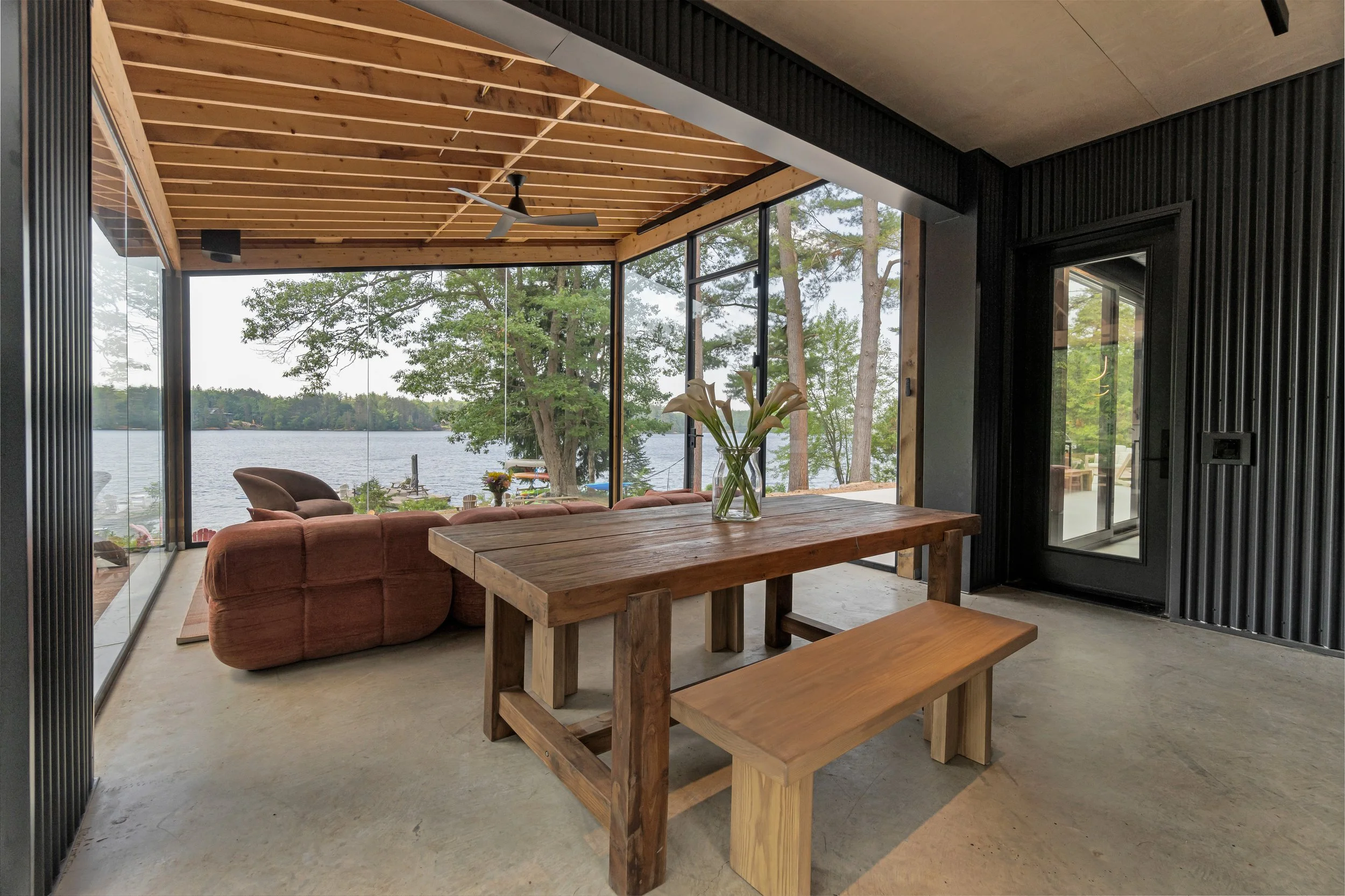 17.1 - Muskoka Room 2.jpeg